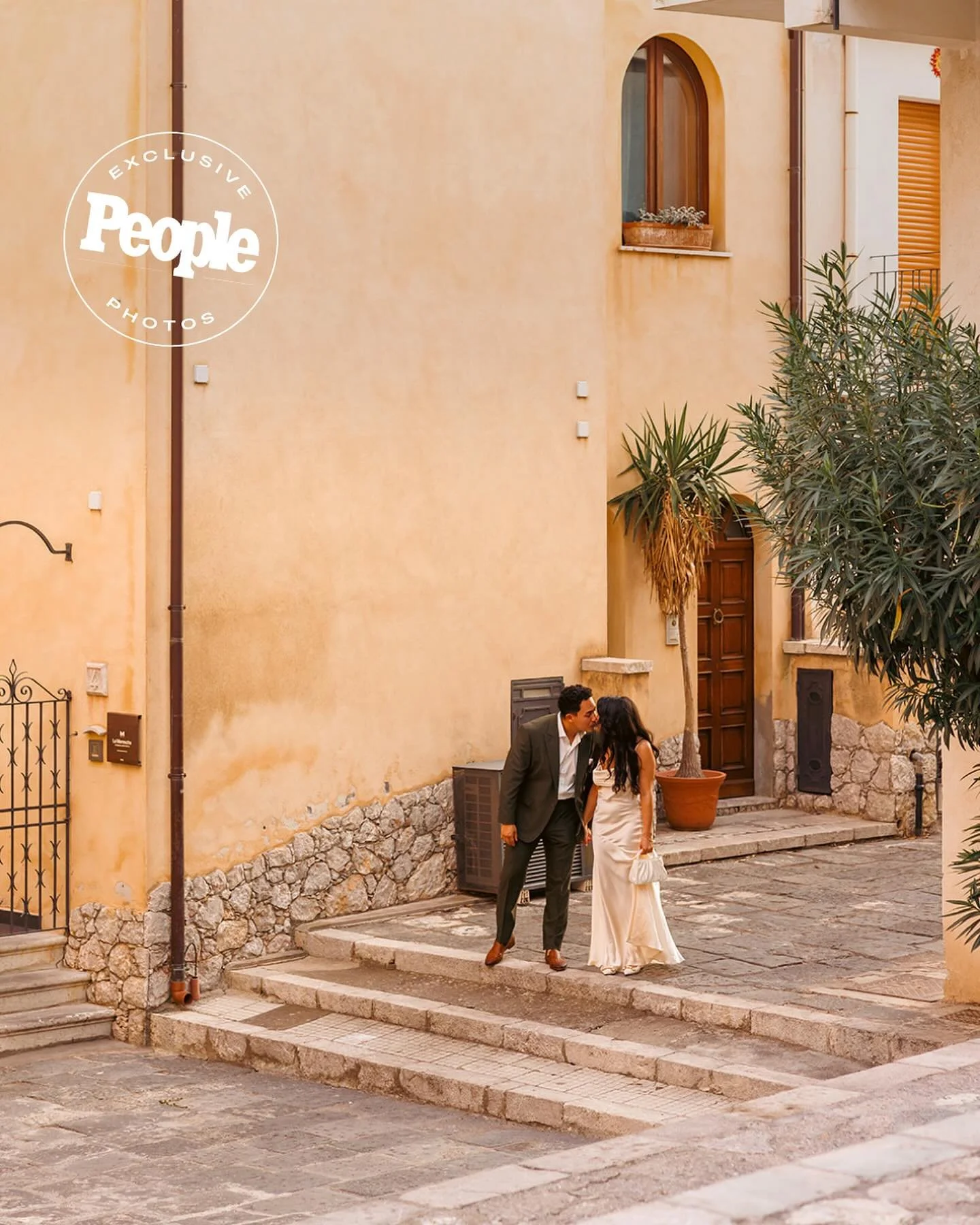 heather-rose-and-ernesto-posadas-wedding-on-people-magazine-be-inspired-pr-02.jpg