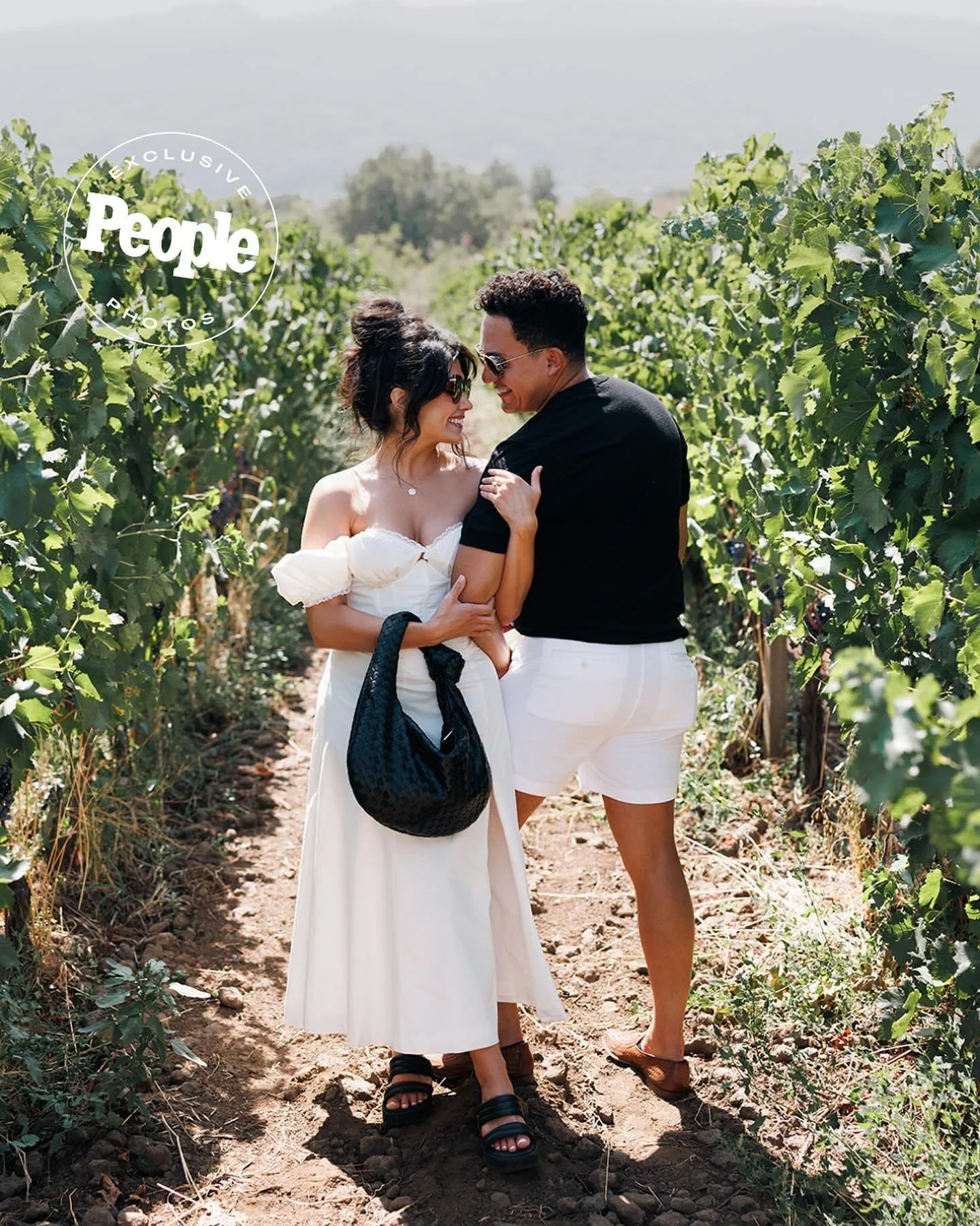 heather-rose-and-ernesto-posadas-wedding-on-people-magazine-be-inspired-pr-06.jpg