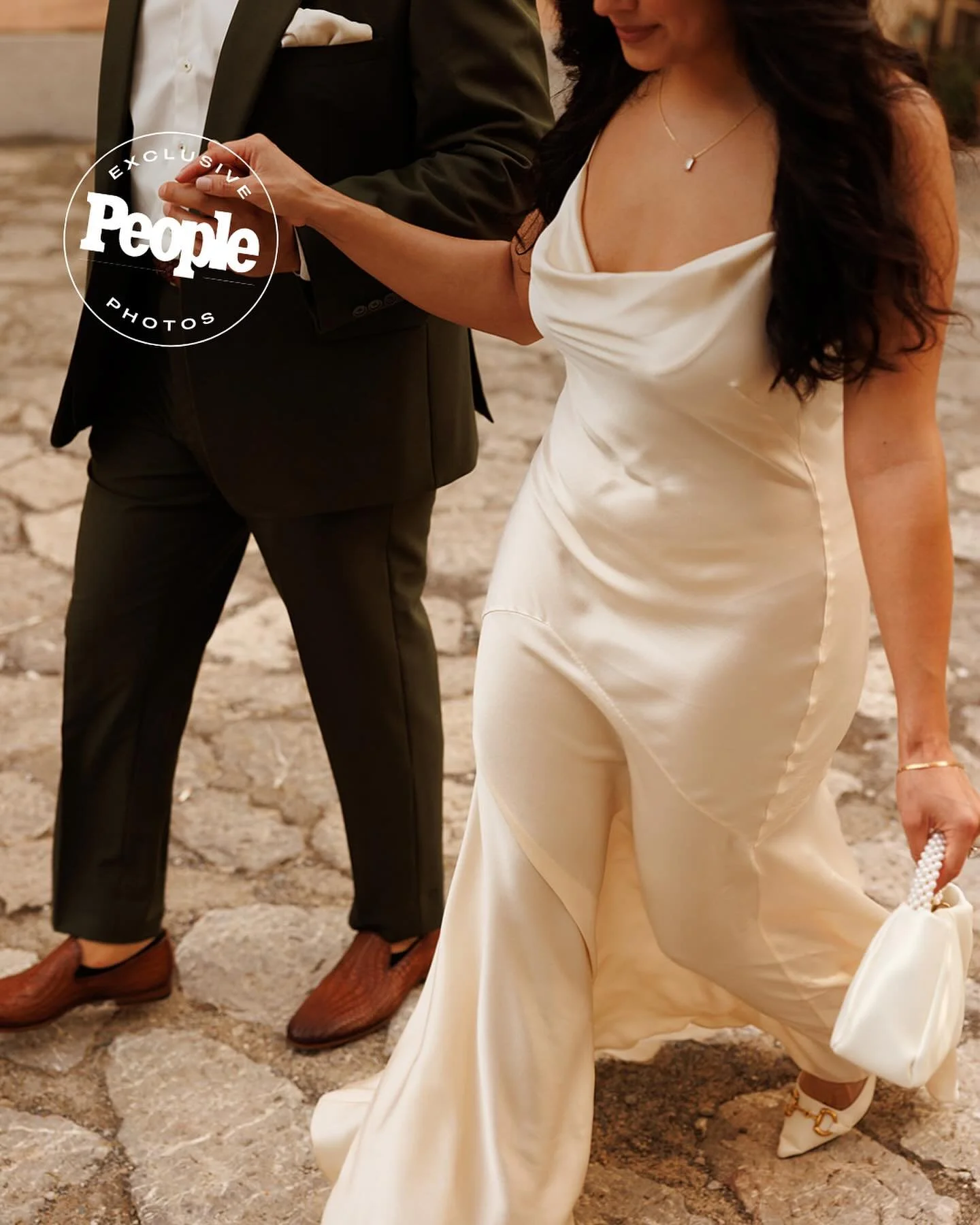 heather-rose-and-ernesto-posadas-wedding-on-people-magazine-be-inspired-pr-08.jpg
