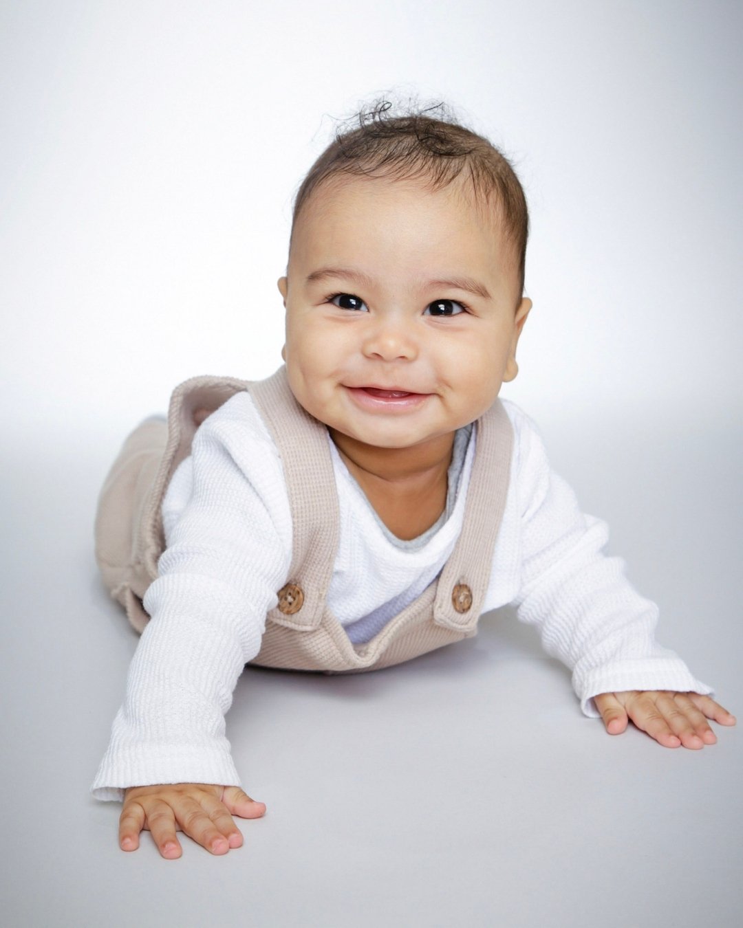 Friday motivation: be as happy as a baby discovering the world for the first time! 🌍👶 Joy in the little things!

#FridayMotivation #BabyDiscoveries&quot; #schoolpictures2024 #schoolpics #schoolpictures #earlybird #nycschools #nycpublicschools #nycc