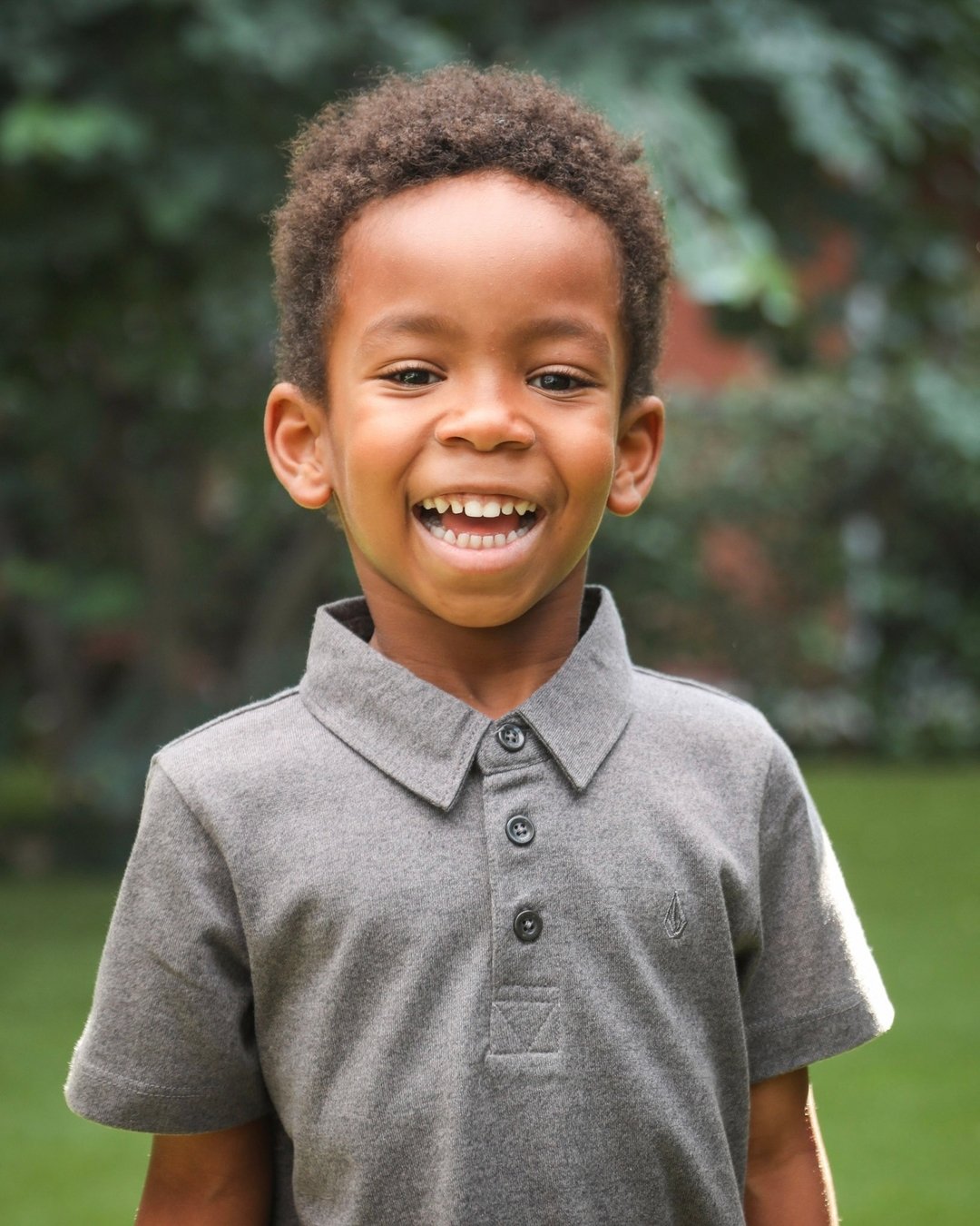 Good morning Tuesday! 🌞 Time to rise, shine, and dazzle the world with your incredible energy! 

Let's capture that magic on camera! 📷✨ 

#schoolpictures2024 #schoolpics #schoolpictures #earlybird #nycschools #nycpublicschools #nyccharterschools #T
