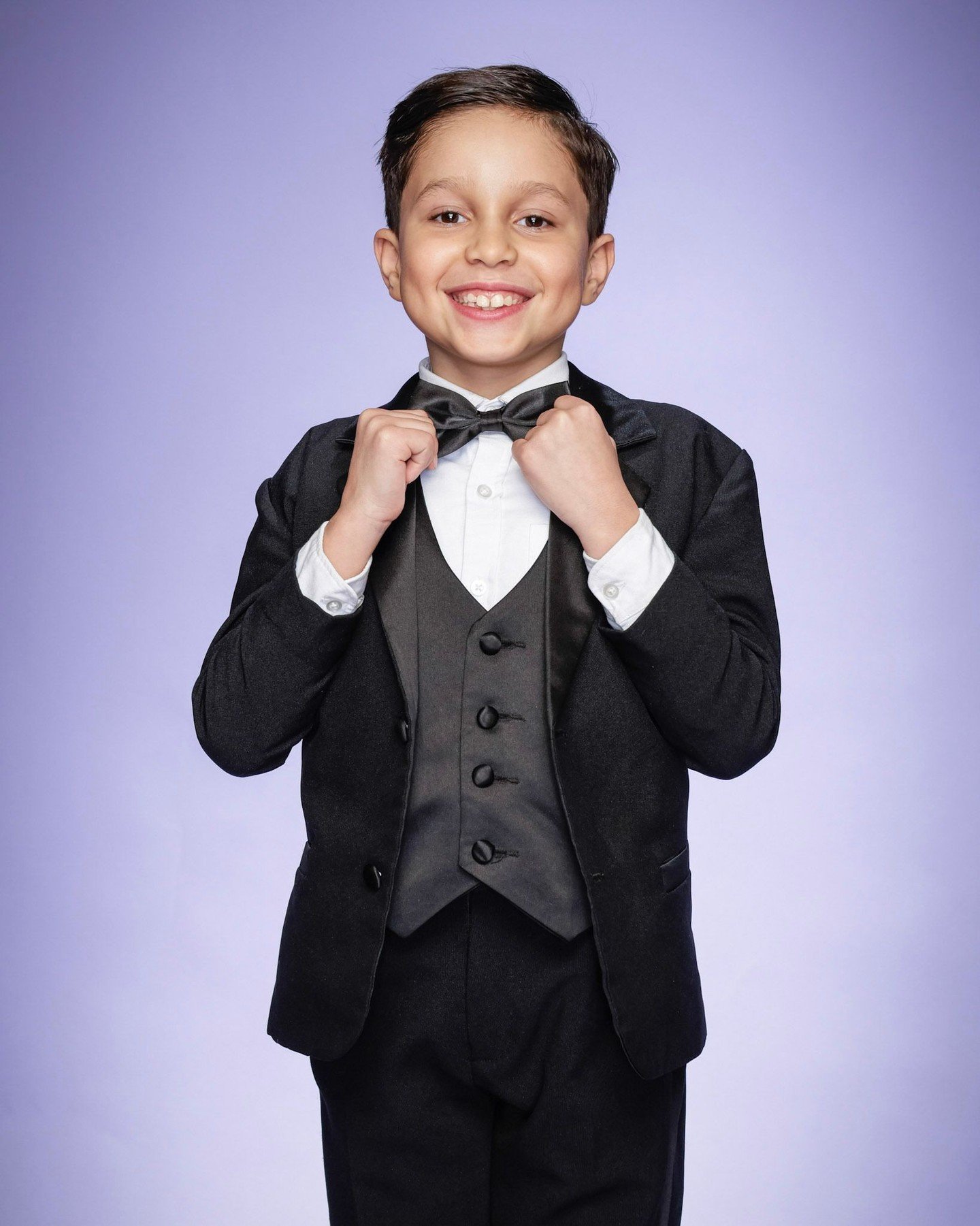 This kid is looking dapper as ever for picture day! #LittleGentleman #PictureDayMagic