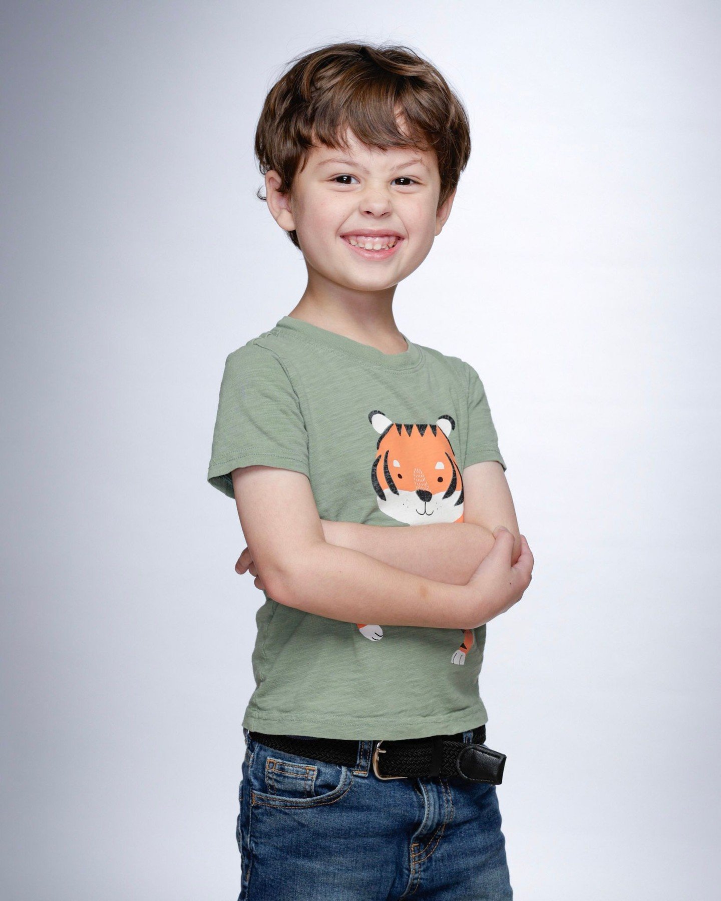 March comes in like a ... tiger!? Is that the saying??

With the new month comes rebirth, regrowth, and a wave of new energy. We're jumping for joy!!

#SchoolPictures #SchoolPhotos #SchoolPictureDay