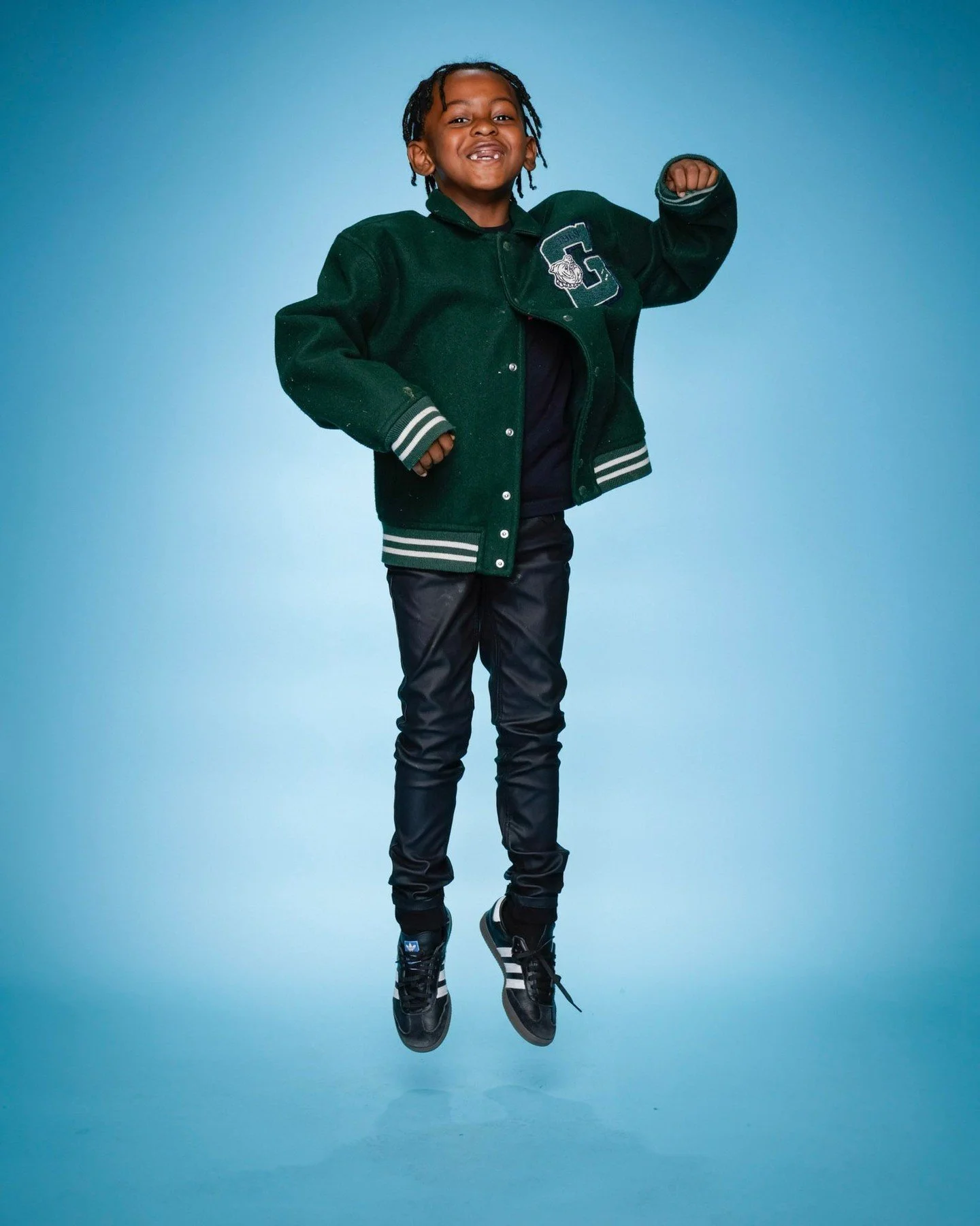 Lots of green for St. Patrick's Day!!! We're LUCKY to do what we do, capturing smiles day after day 🍀💚 

#SchoolPhotos #SchoolPhotography #SchoolPictureDay