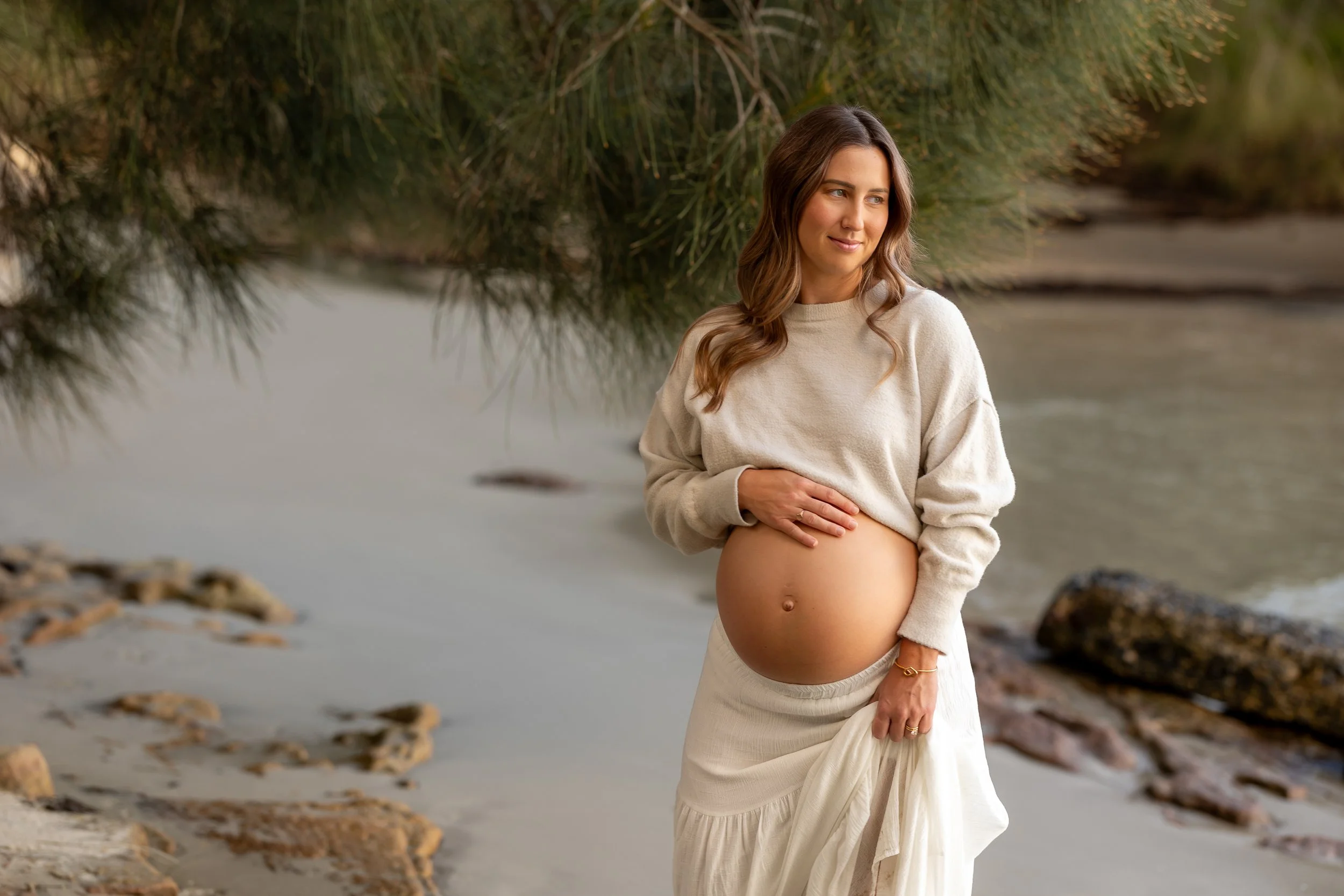 hero1_Bright_Photography_Pregnancy_Session_Lifestyle_Outdoors-3.jpg