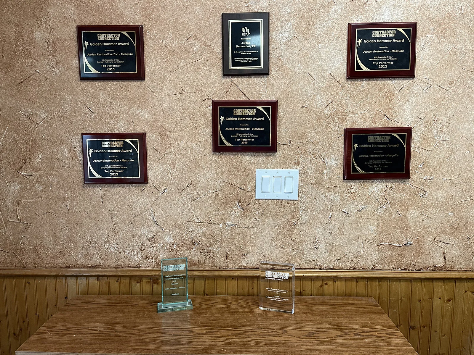 Awards001.jpg