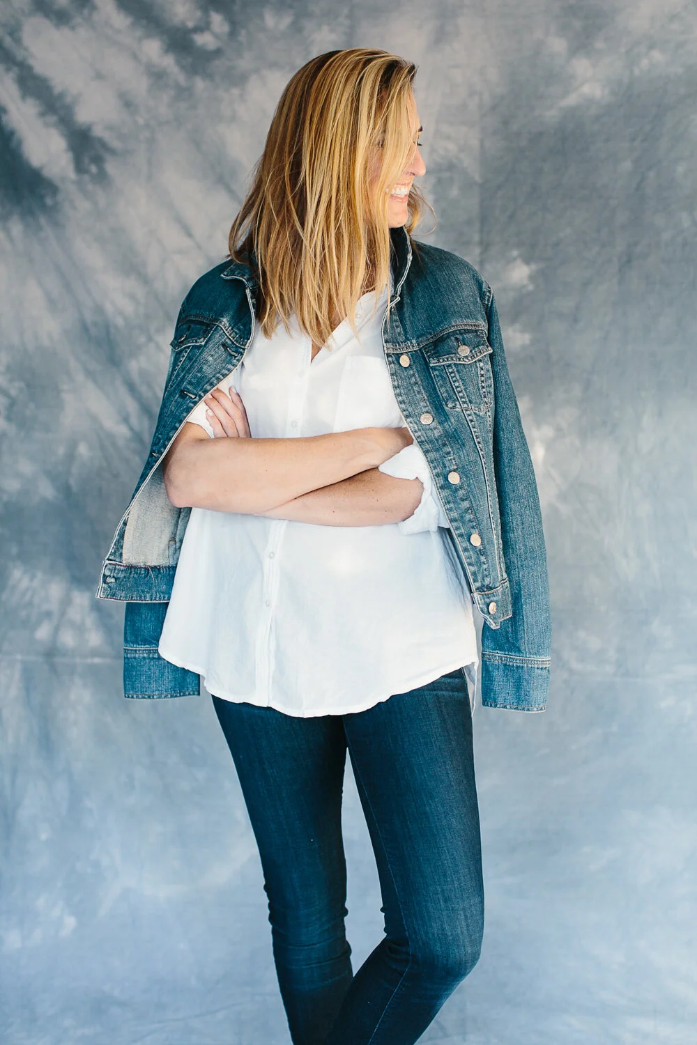 Outfit : Our Final Capsule | Jeans + White Tees