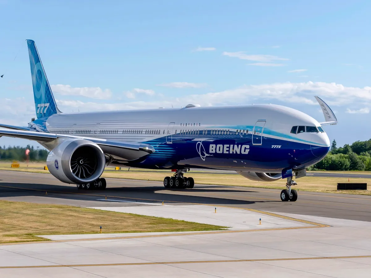 boeing777xlarge-10.webp