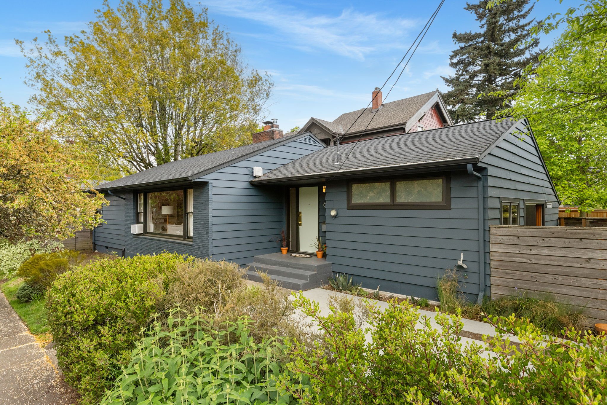 626 SE 42nd Ave Portland, OR 97215