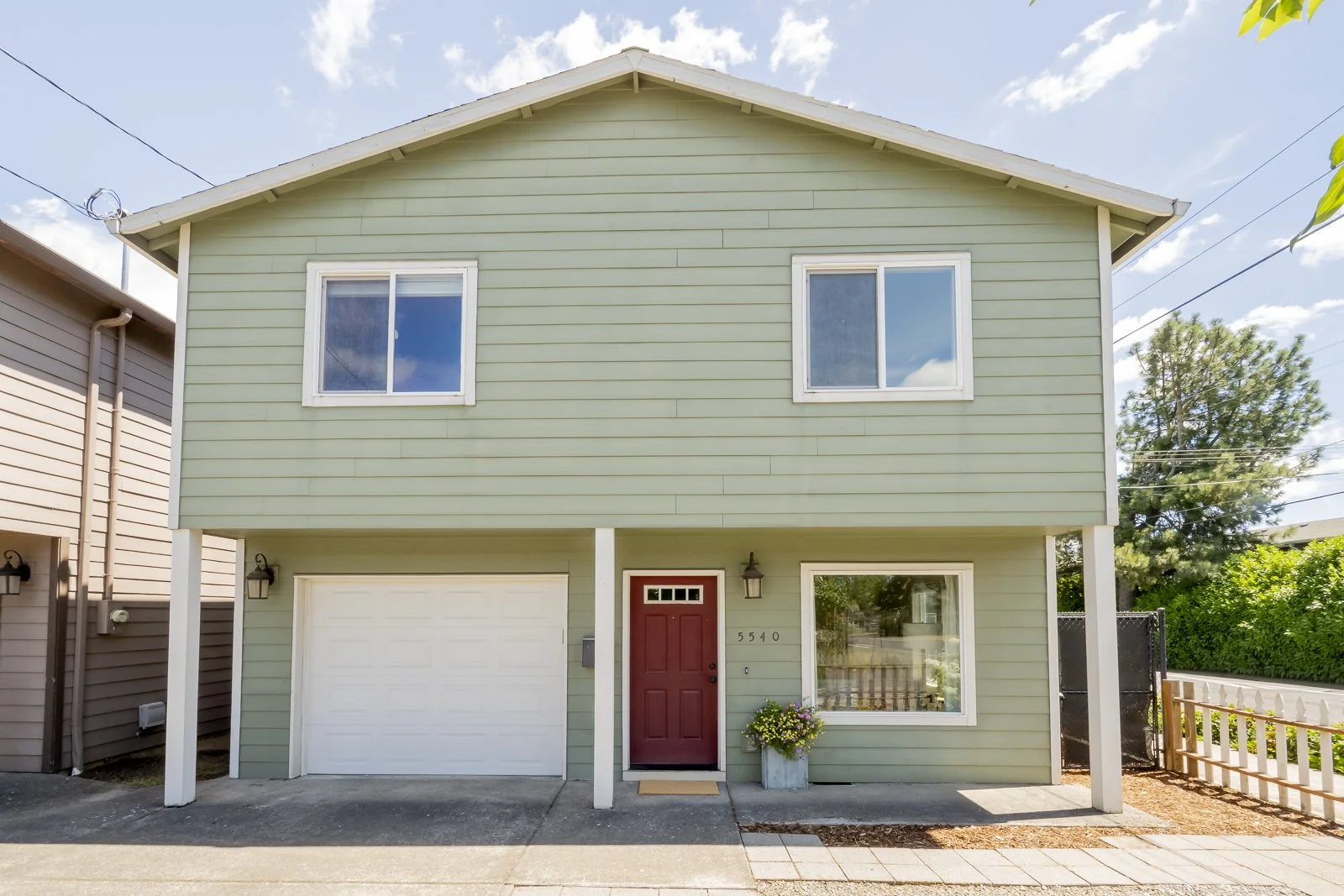 5540 SE 87th Ct. Portland, OR 97266