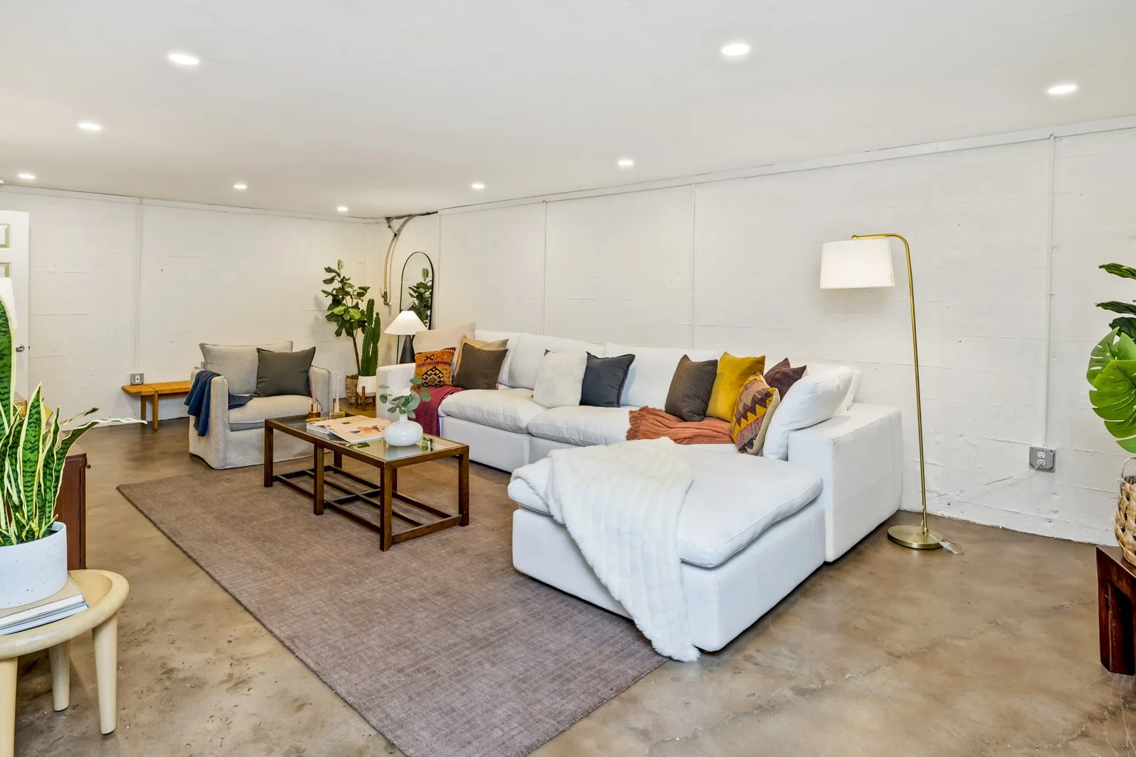 n-18.jpg