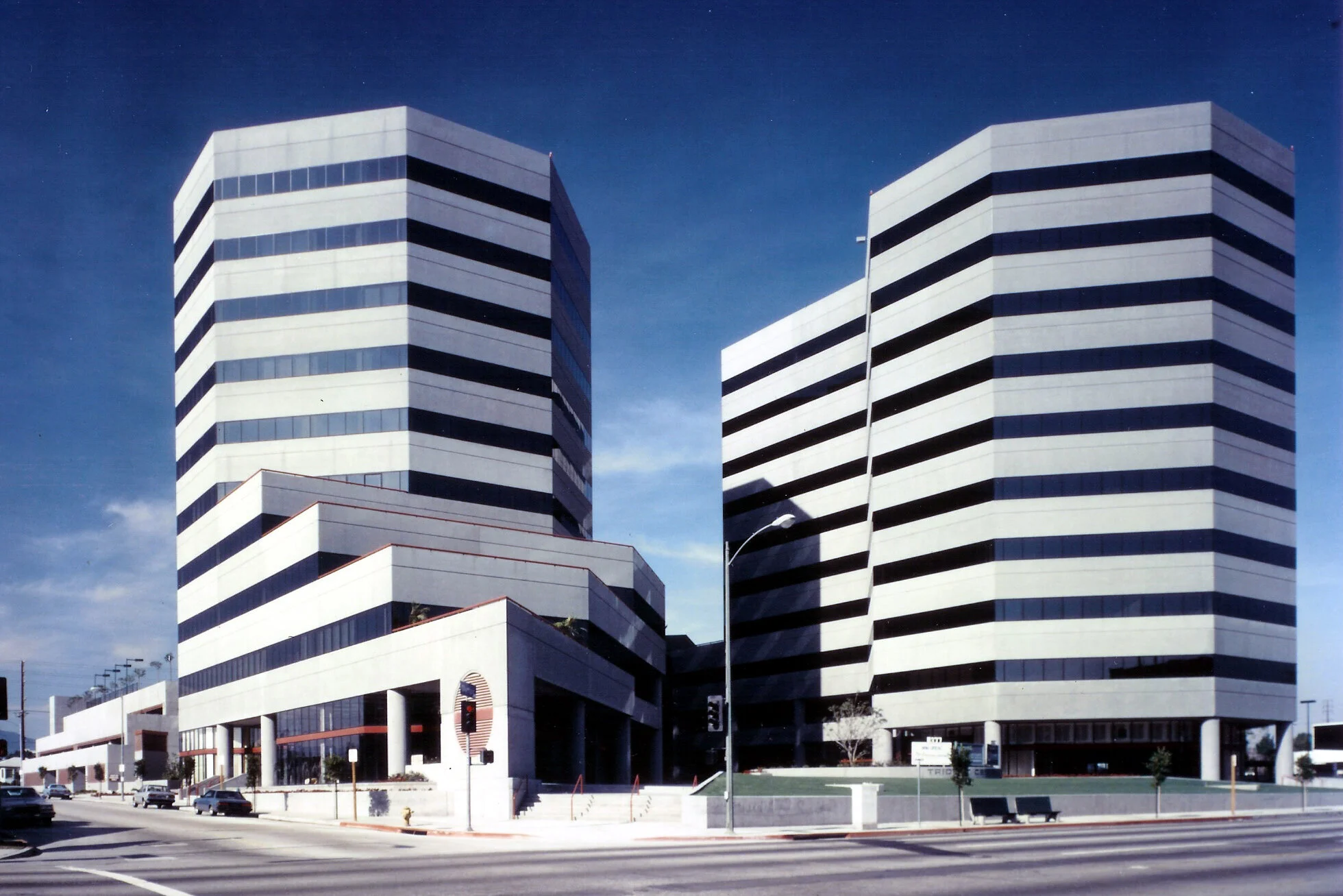 trident1 recolor.jpg