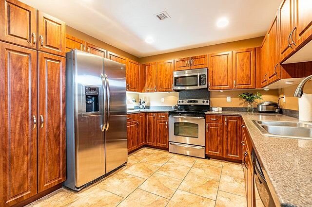 -
Beautiful and conveniently located home in Kapolei.
Please contact @oahuvirtualtour for more detail.
-
#hawaiirealestate 
#hawaiirealestatephotographer
#hawaiirealestatephotography 
#hawaiirealestateagent
#hawaiirealestatephotography 
#hawaiireales