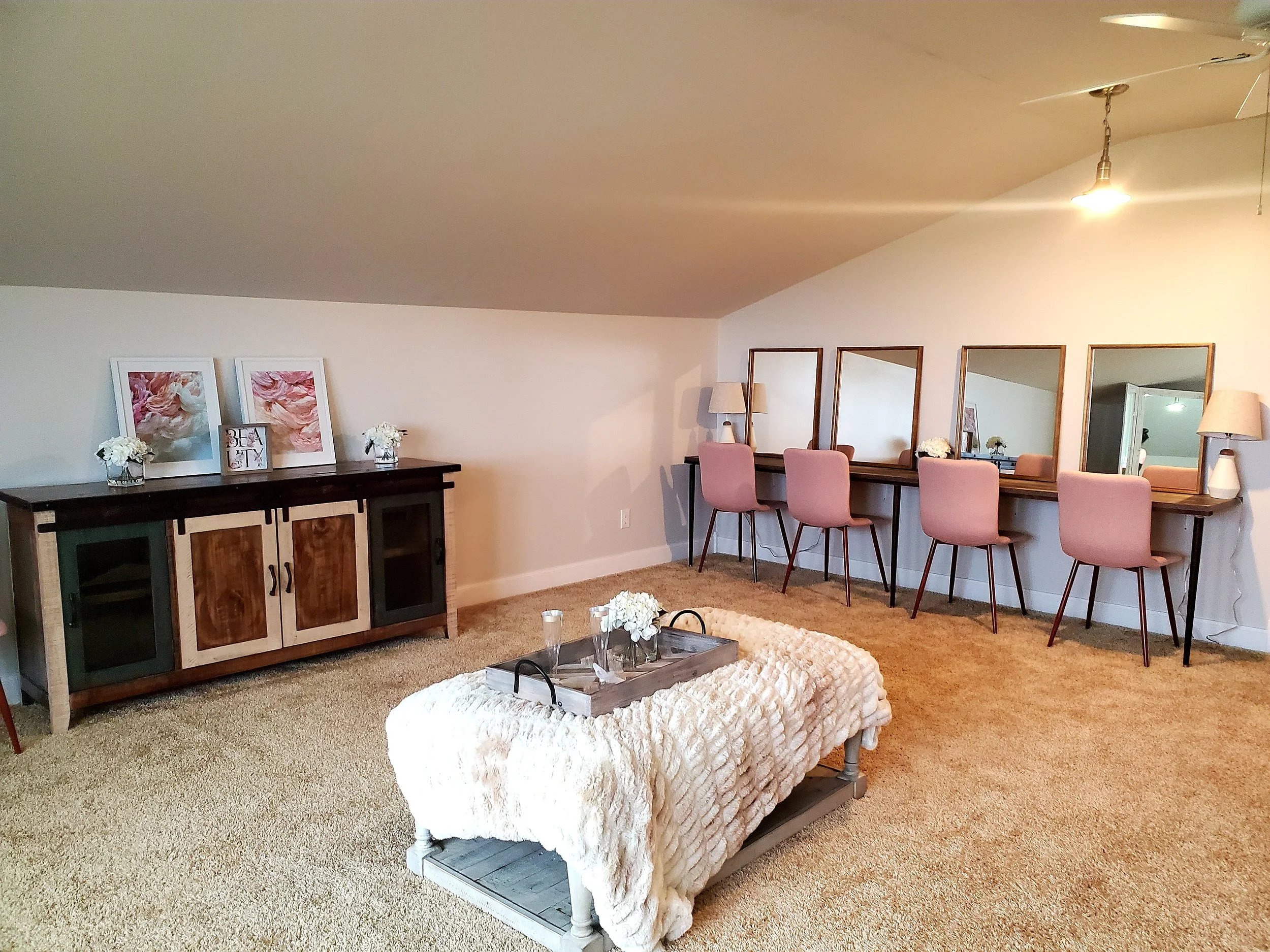 Diamond Suite Upstairs 1.jpg
