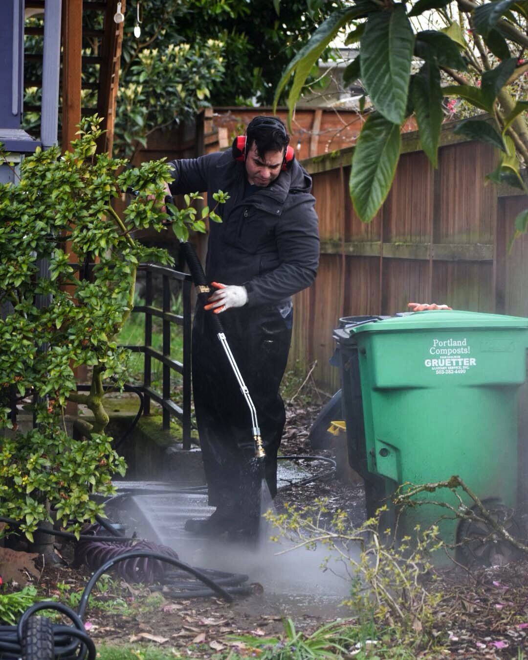 PORTLAND PRESSURE WASHING.jpg