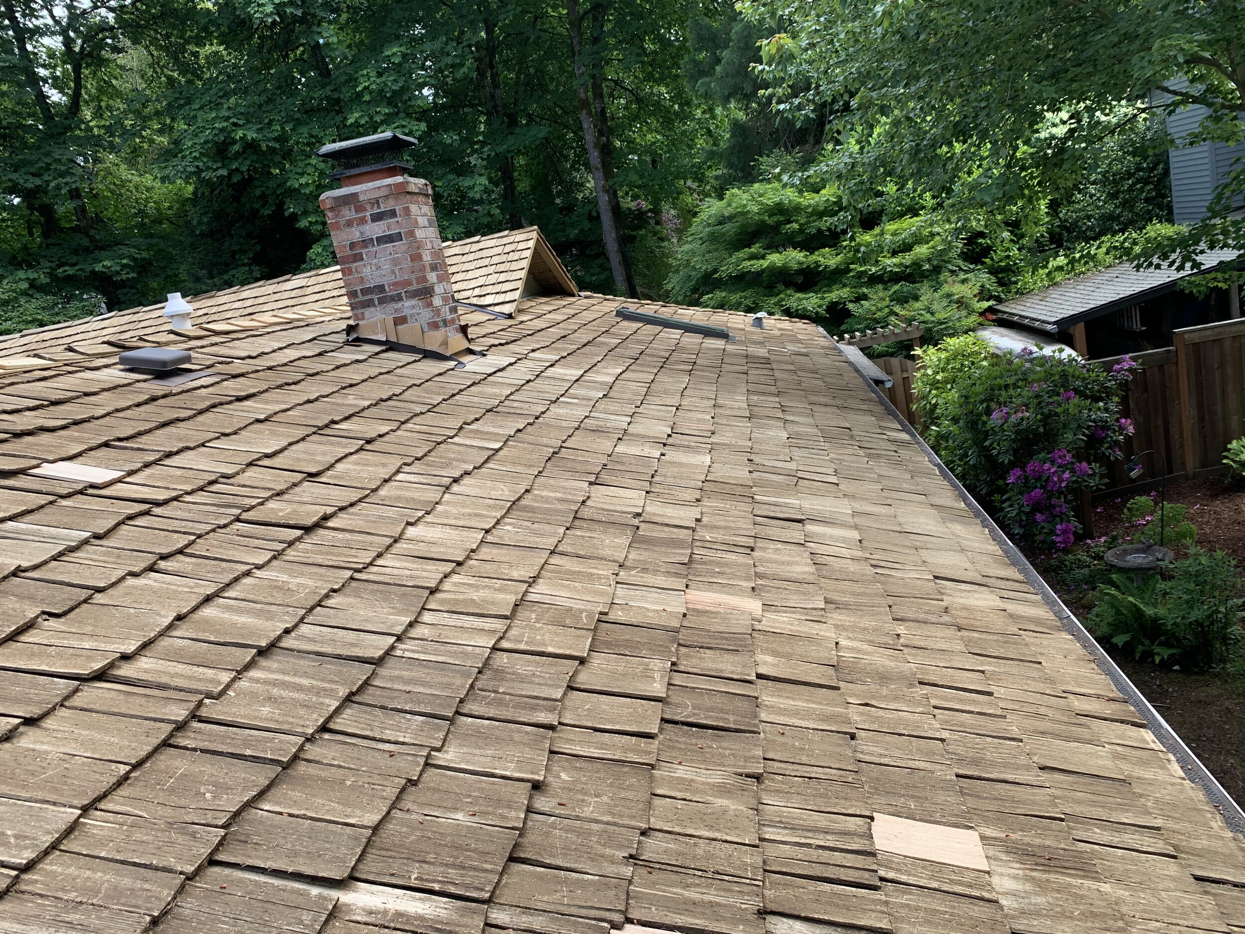 Cedar Shake Roof Softwashing Portland