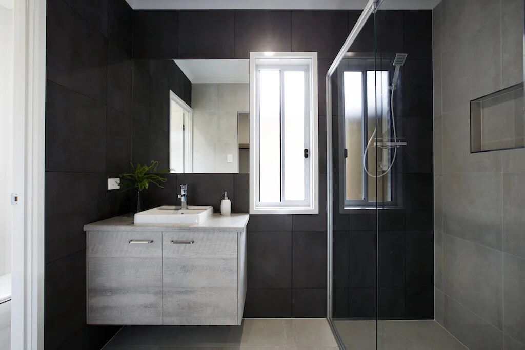 Pacific-Wardrobes-Glass-Web-Gallery-17.jpg