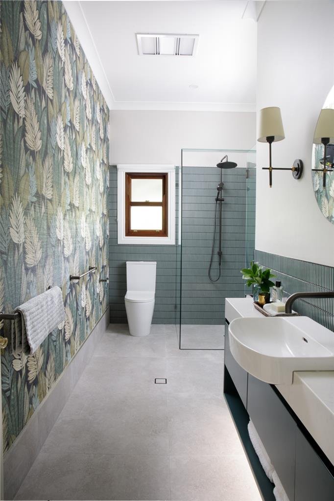 46179-BTOB-RB2-Bathrooms Are Us-Photograph2.jpeg