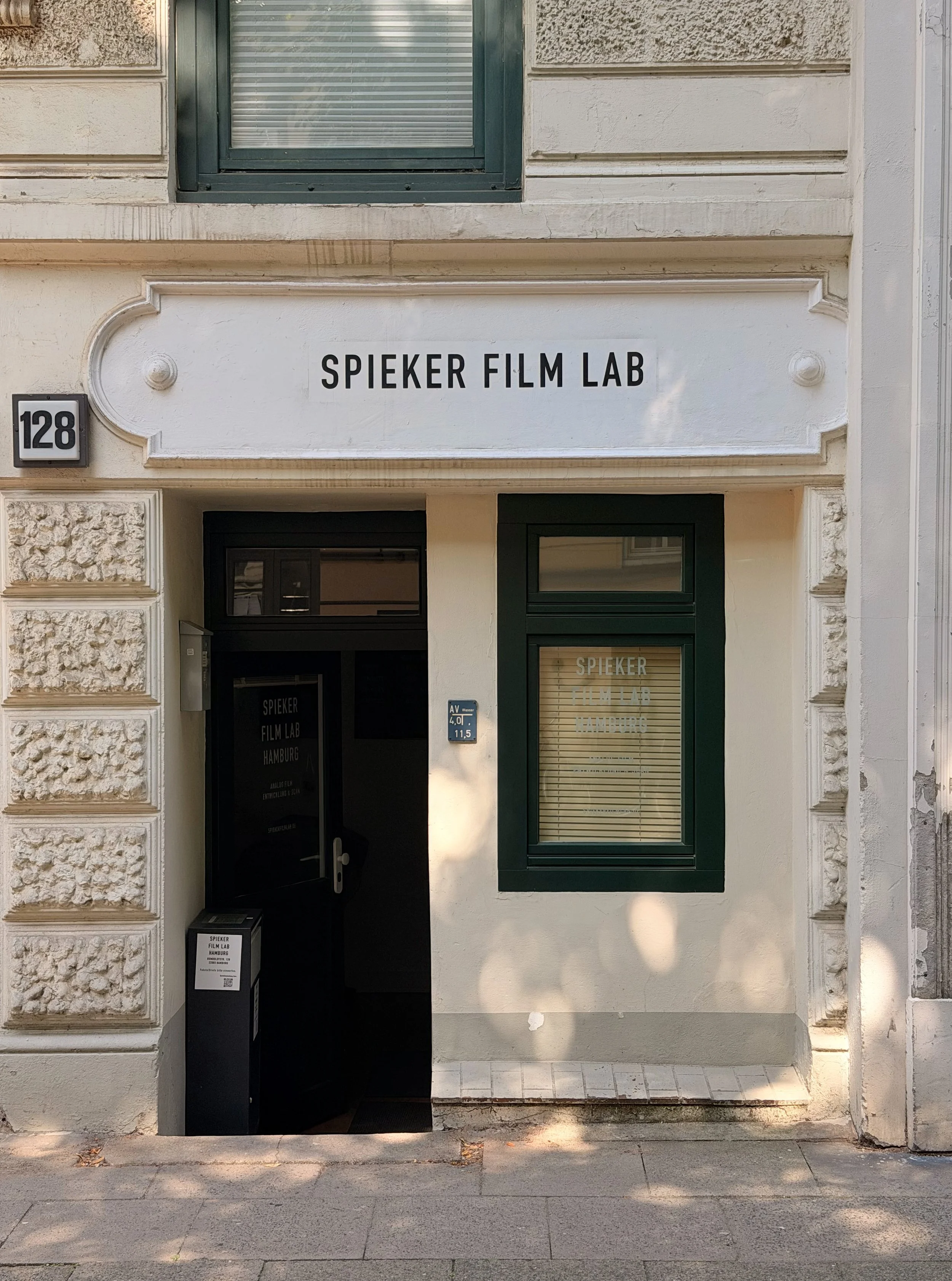 Spieker Film Lab entrance at Humboldtstraße 128, Hamburg. The film drop box is to the left of the lower-ground-floor entrance.