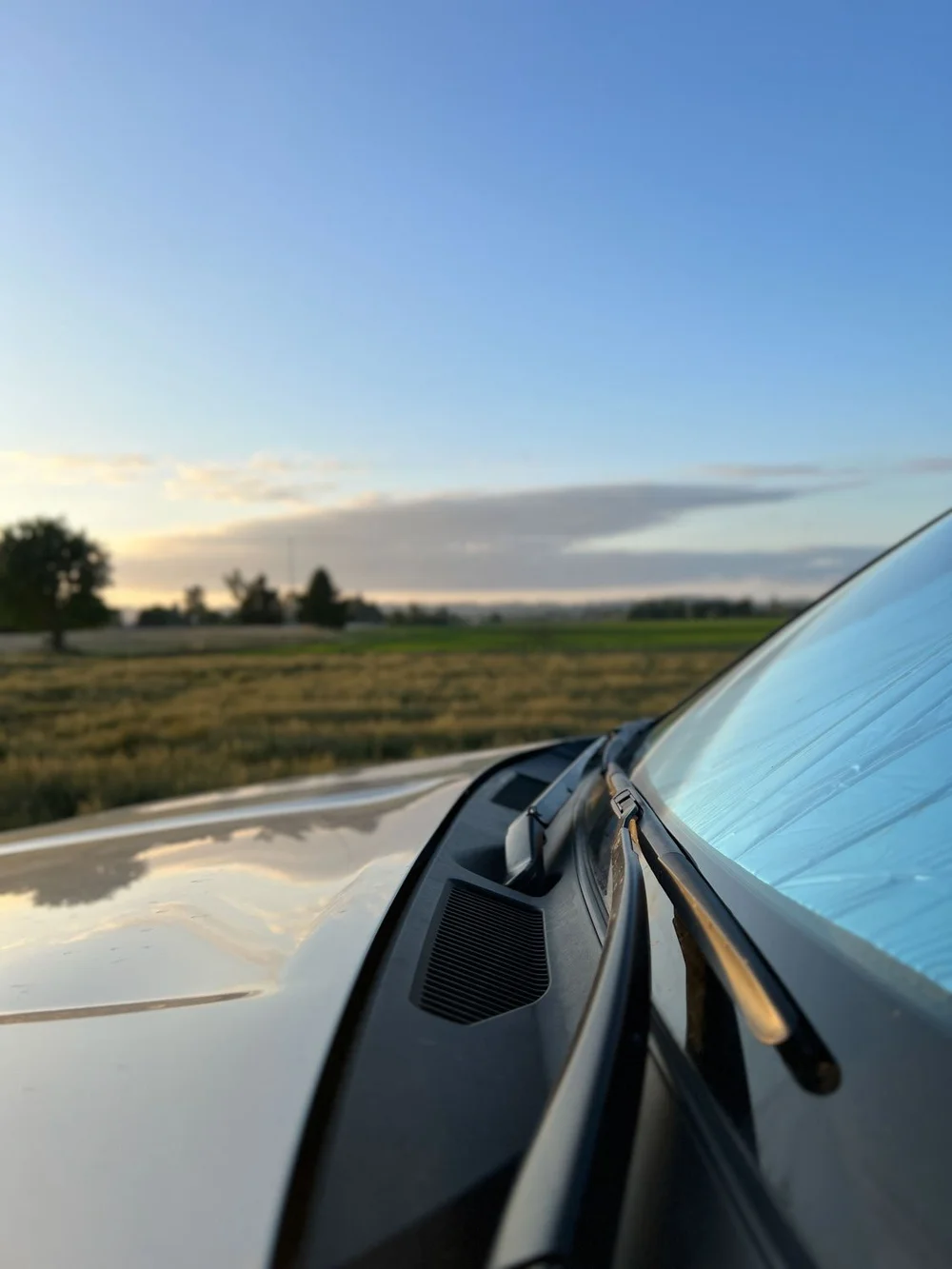 Enjoying a nice sunset in Santiam rest area
