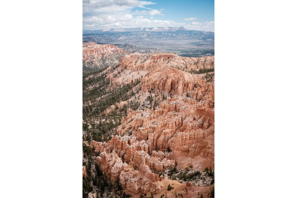 High elevation view from upper Inspiration point in Bryce Canyon