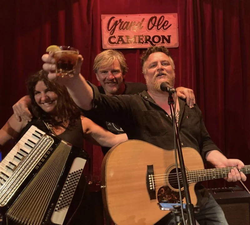 Van Walker & The Ferriters (Trio)
