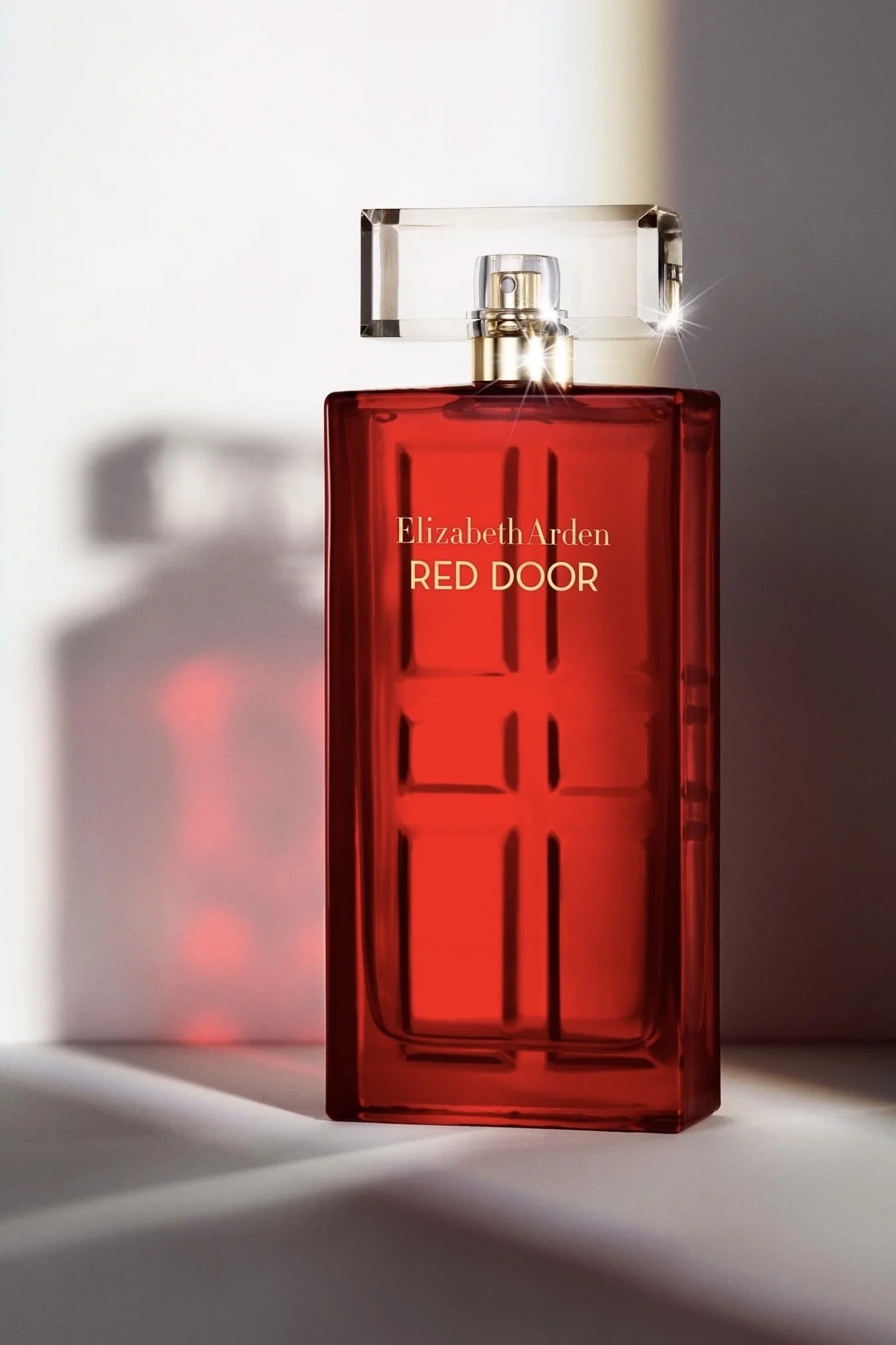 Luxury Copywriter for Prestige Beauty Brands