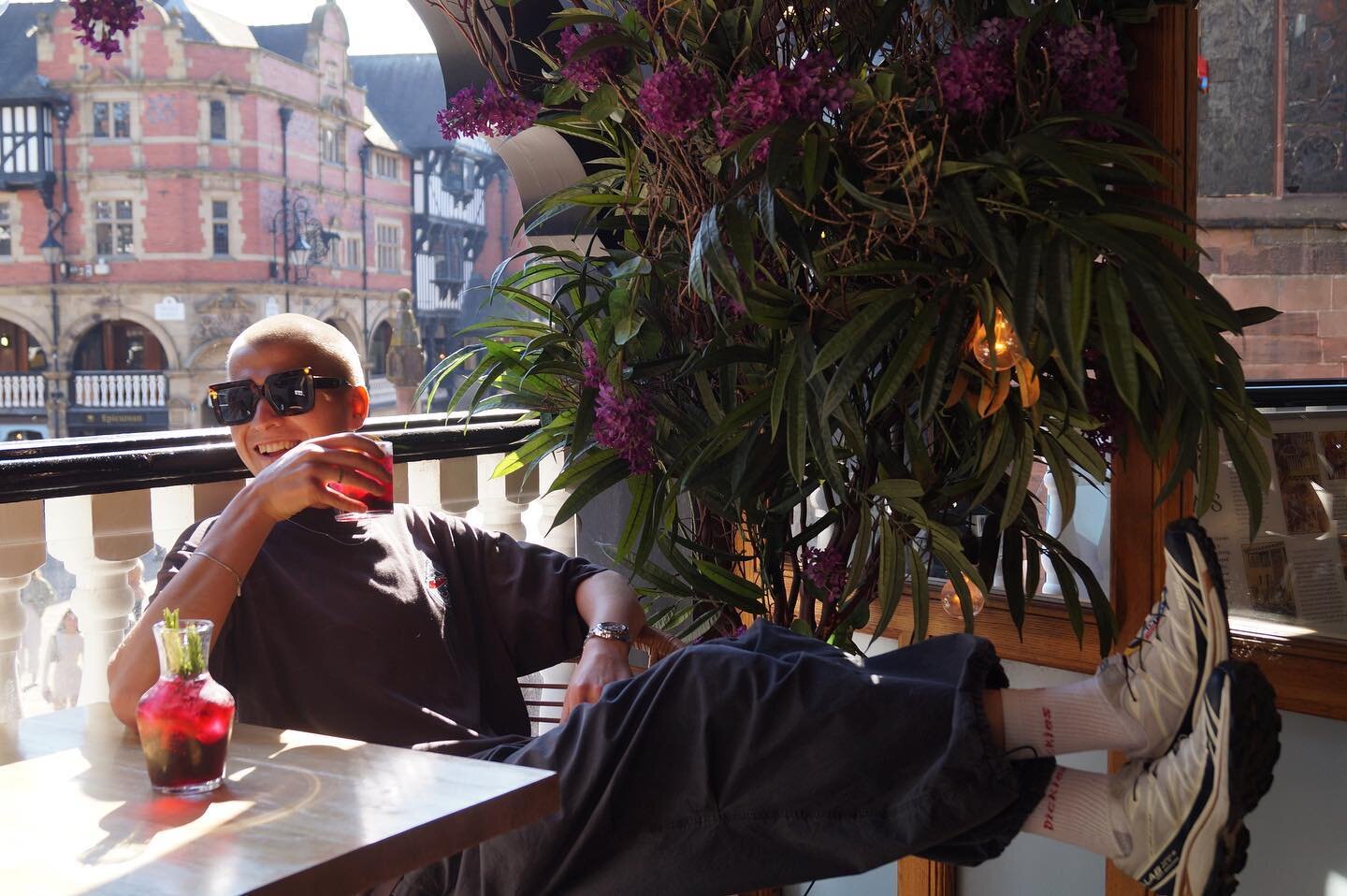 Lovely jago enjoying some lovely sangria on our lovely terrace. How lovely ❤️
&bull;
&bull;
&bull;
&bull;
&bull;
&bull;

#cocktail #cocktailbar #terrace #chester #bar #drinks #drink #mixology #Vegan #vegandrinks #veganbar #veganresturant #vegansofins