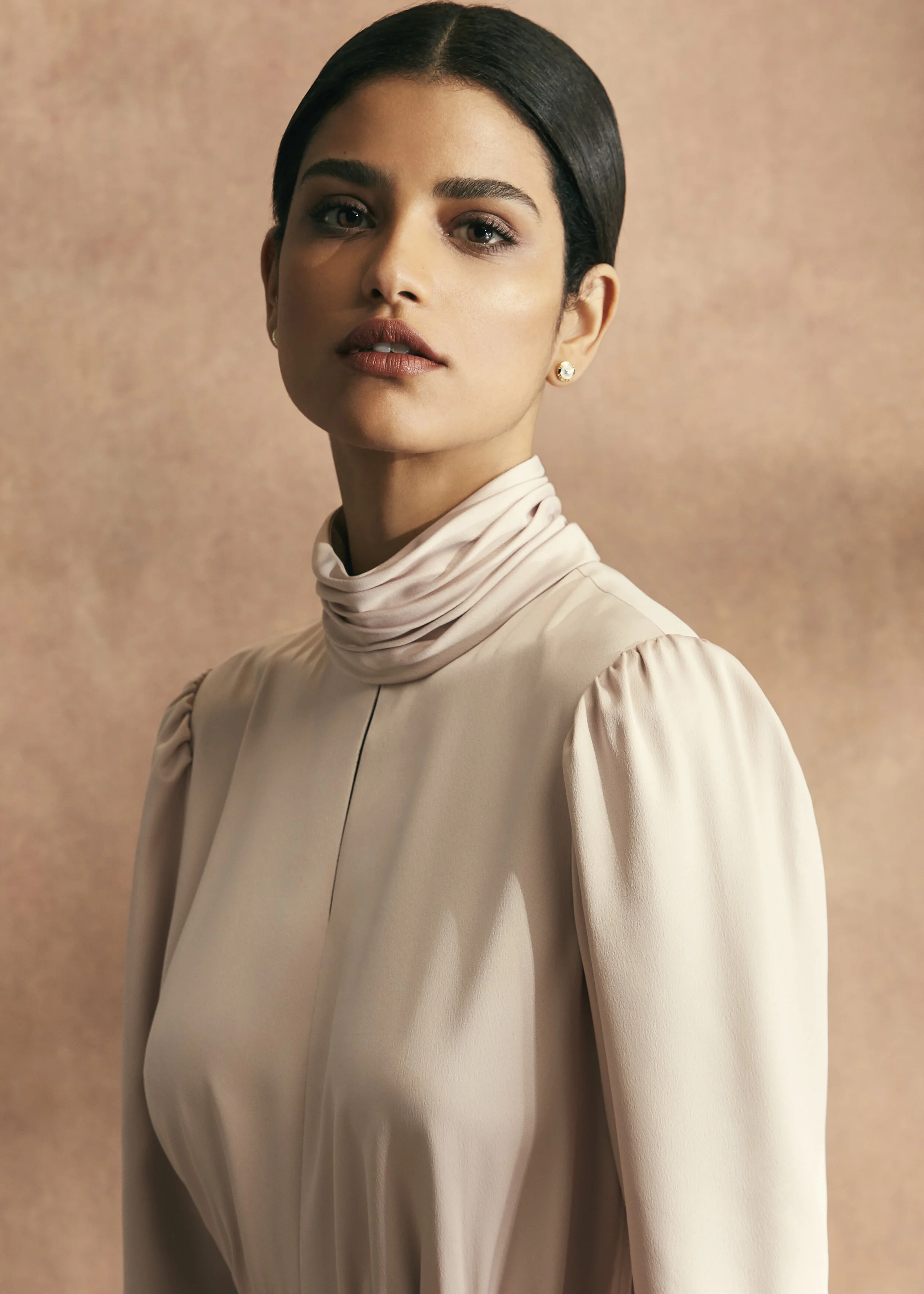 MIDDLE EAST COLLECTION_LOOK 004_229172_CHARISS_c 73.jpg