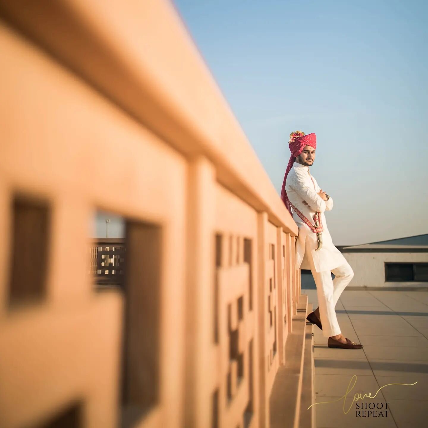 &quot;Royal charm beneath azure skies&quot;

Mahesh &amp; Nikita

Nokha, Rajasthan | 2023
.
.
.
.
.
.

Shot by @gowthamraj_gr
@kaushiksdesai for @loveshootrepeat #weddingsbyloveshootrepeat #lsrgroom #tuesdaytrivia #bigfatindianwedding #culturetrip #r