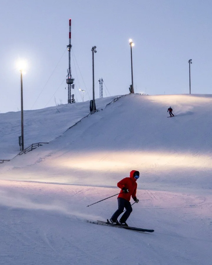 Nya &aring;ret forts&auml;tter med skid&aring;kning p&aring; Dundret! ⛷️❄️🏂

&Ouml;ppet 10.00-16.00 alla dagar under jullovet till 11 januari 😃