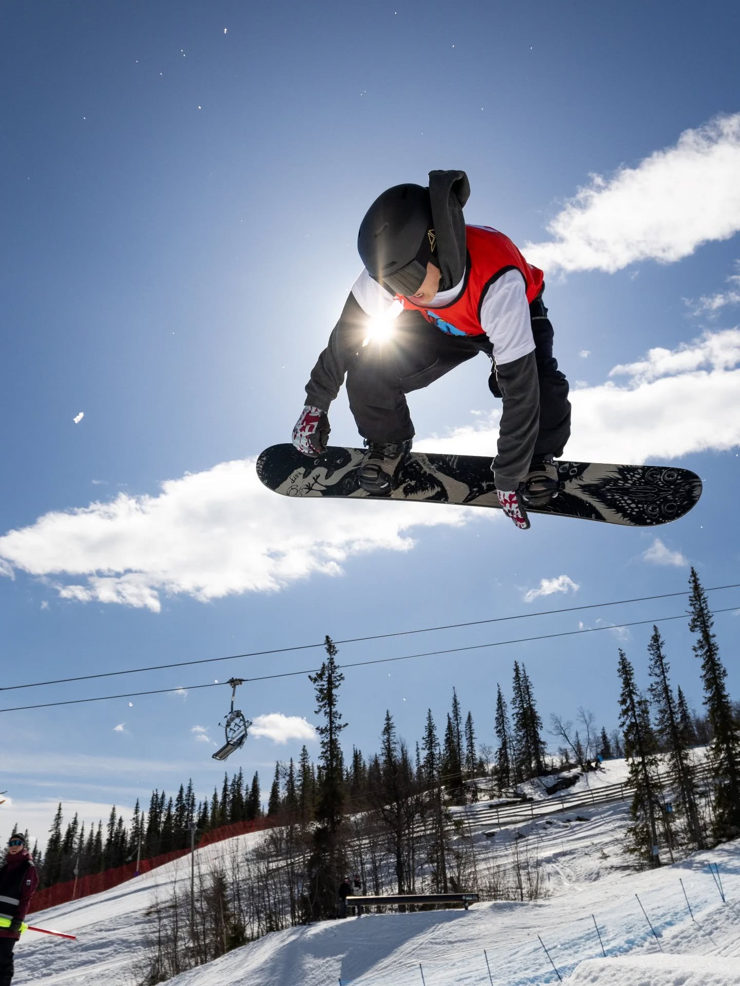 V&auml;lkommen upp till Dundret! 😃

&Ouml;ppet 10.00-16.00 denna soliga dag ⛷️🌞🏂

Vi ses i backen!