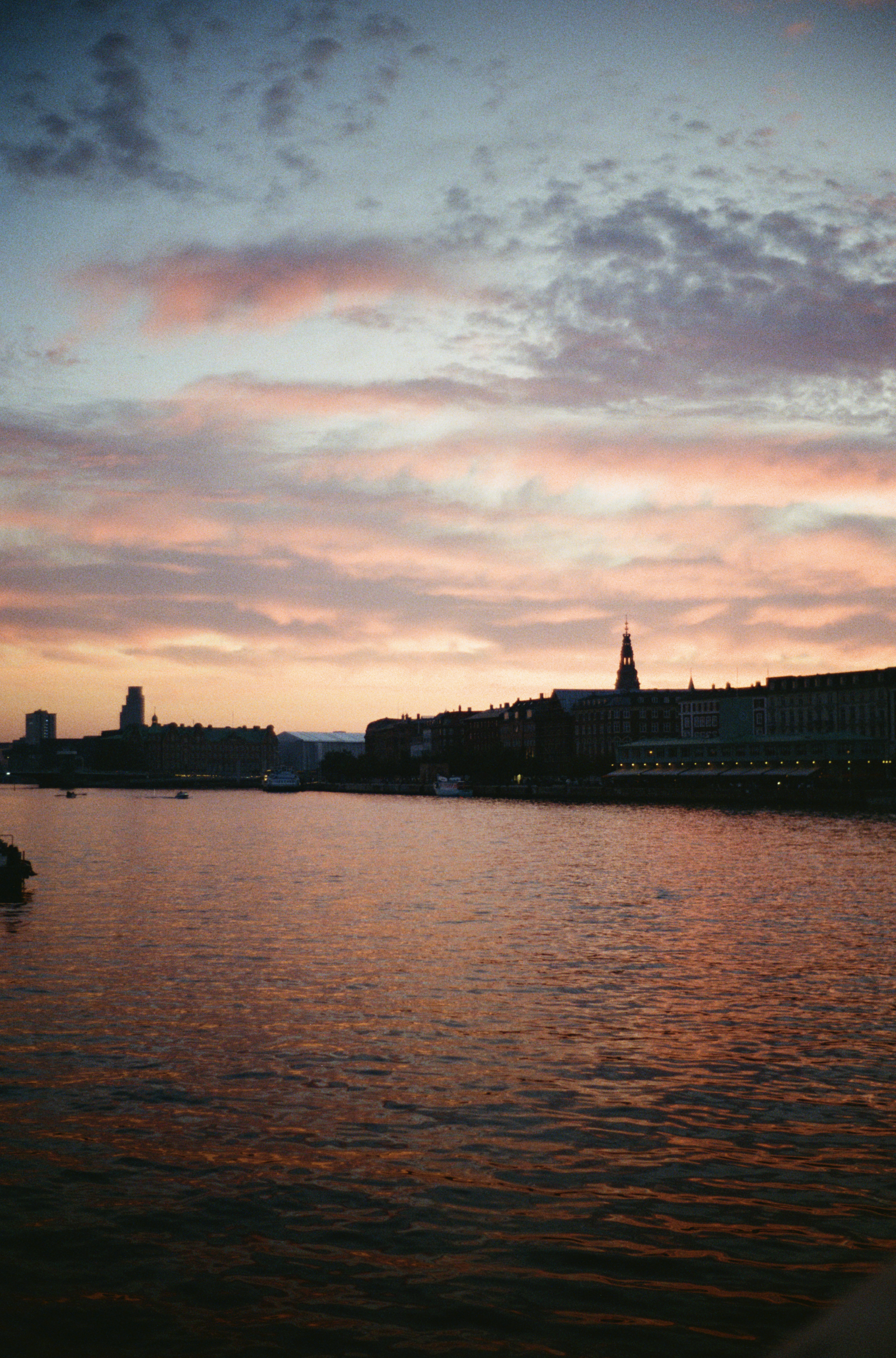 Screenshot 2025-11-17 at 23.18.29.png