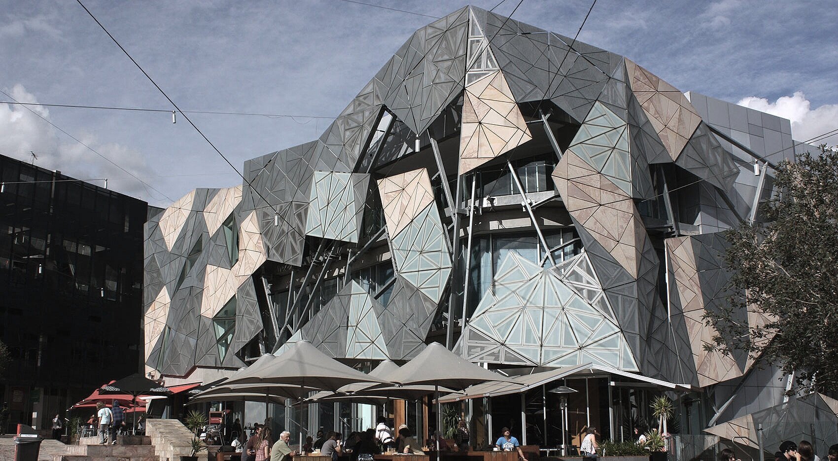 federation square project management case study