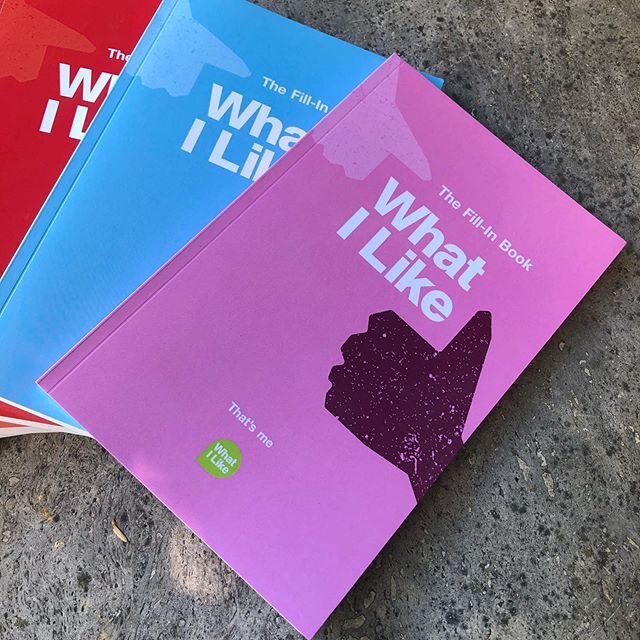 Whoohoo!! The new adult fill-in books arrived! Check it out! Link in bio! 🥳🎊🎈🙃
.
.
#whatilike #fillinbooks #questionbooks #giftbooks #activitybooks #mindfulness #awareness #selfhelpbooks #homeschooling