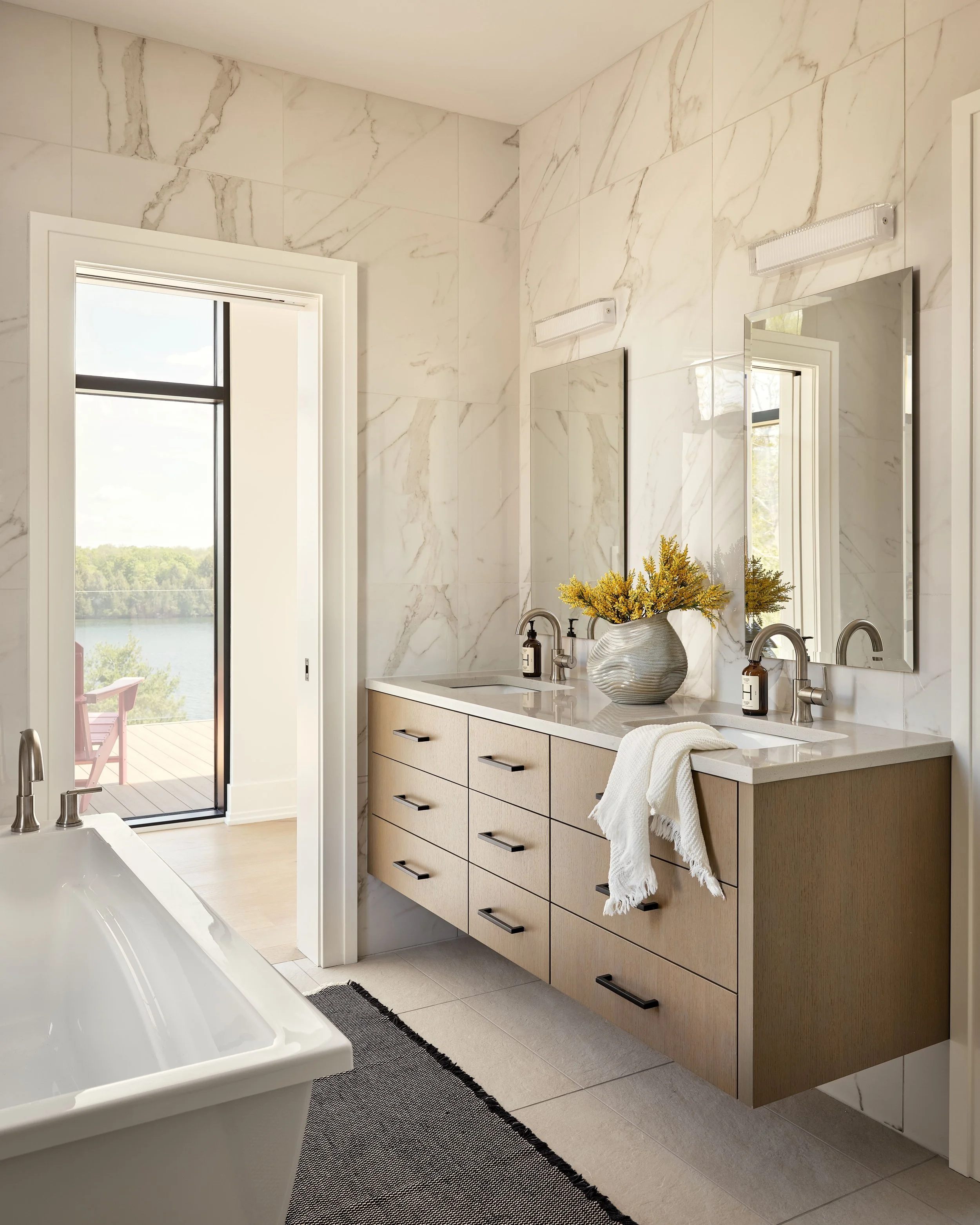 ChristieJothamDesign-BigRideau-23.jpg