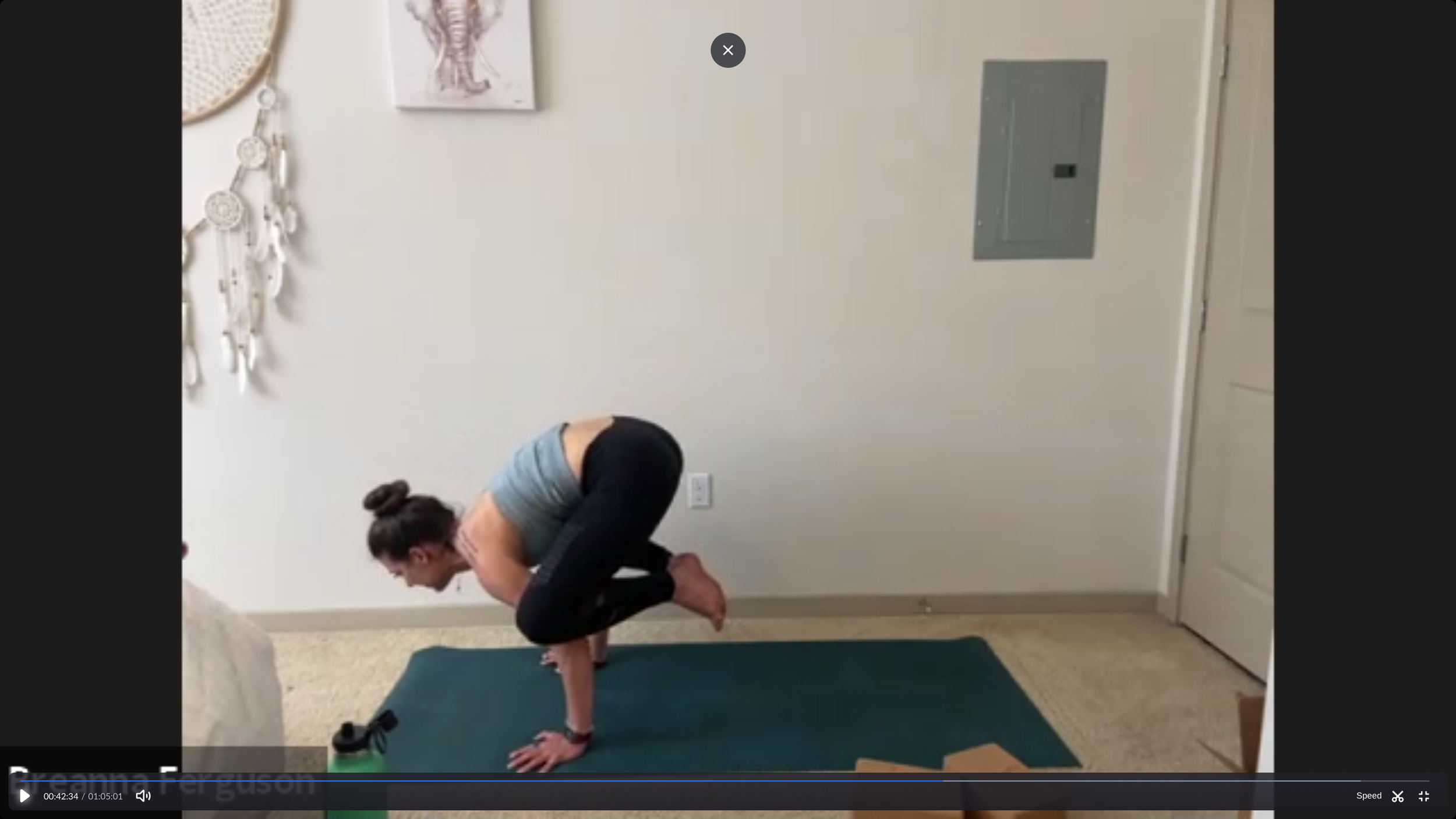 Yoga Daily Practice | Follow @yogadailycommunity ✨ Just as much as I love crow  pose I love baby crow. It's a bit less scary and easy on the wrists.  Teaches... | Instagram