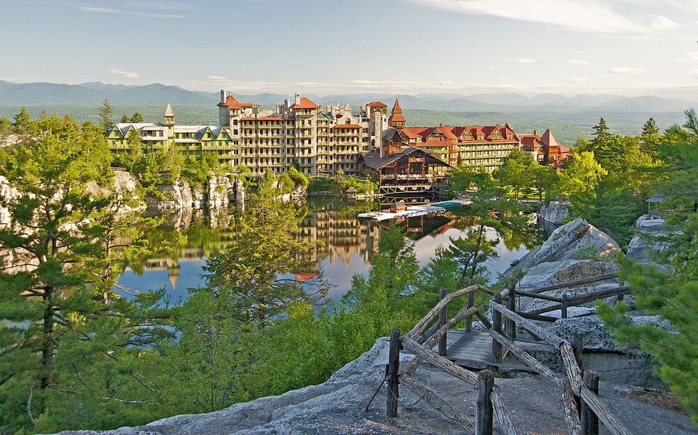 Mohonk_Mountain_House_2011_View_of_Mohonk_Guest_Rooms_from_One_Hiking_Trail_FRD_3205.jpg