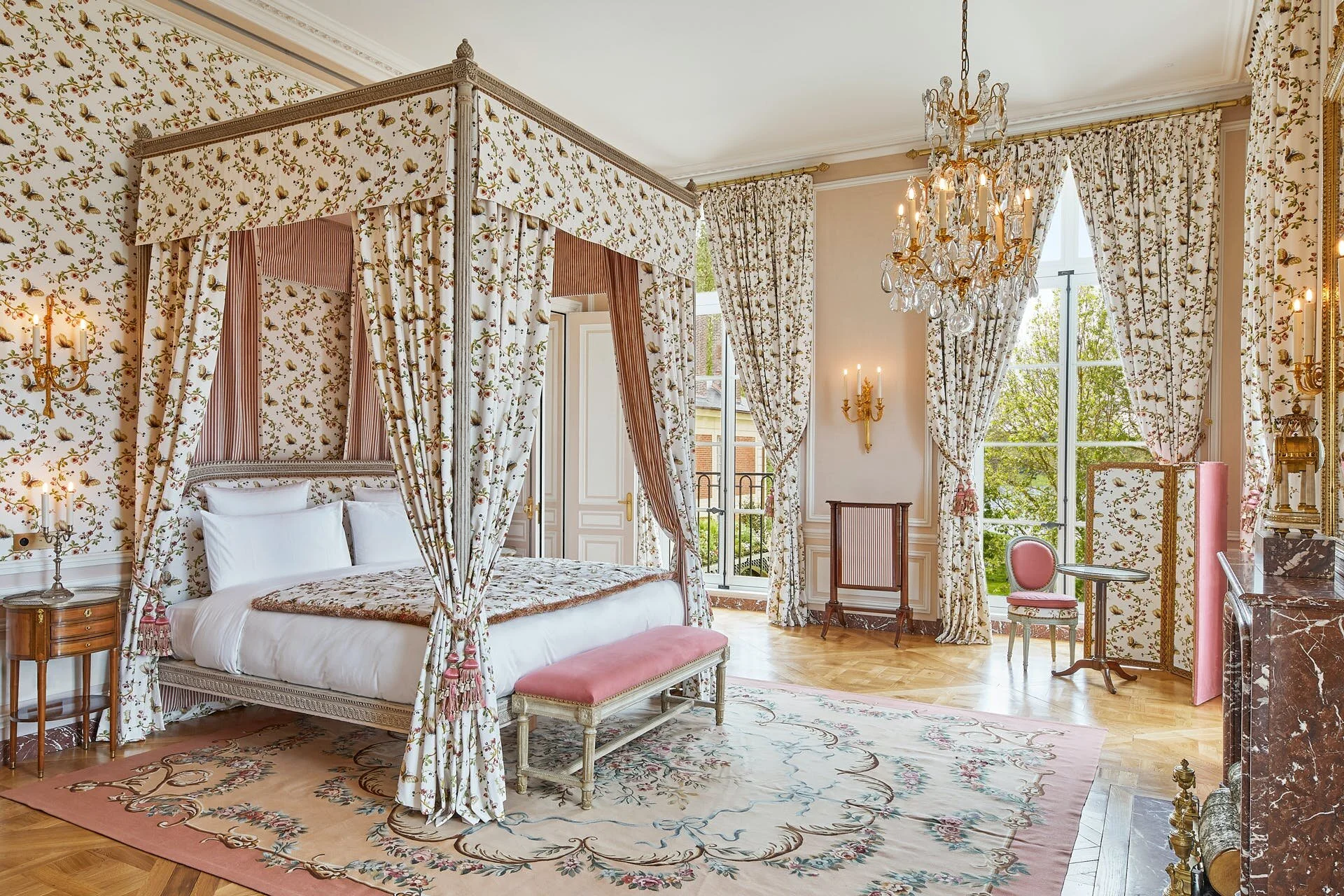 b6a2dd6c-1d8b-4d36-b394-4681b283b89b_Suite-Necker---Chambre-(2)-desktop.jpeg