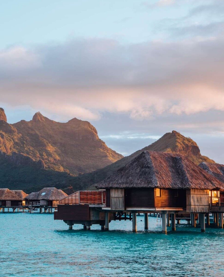 Absolute. Paradise. @fsborabora 🌊 🌺 🗾⁠
⁠
Explore a piece of paradise at Four Seasons Resort Bora Bora 🏝️✨ Unwind in exotic over-water suites and beachfront villas &amp; be immersed in the French Polynesian charm, culinary excellence, and overall 