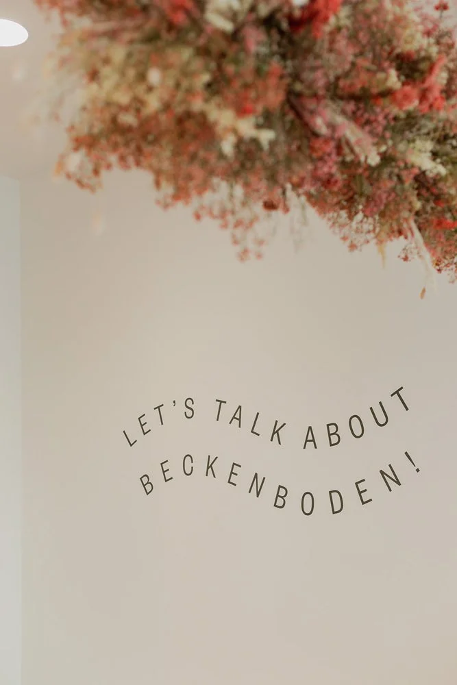 MyVlow-Physiotherapie-FFM-Motto-Let's-Talk-About-Beckenboden.jpg