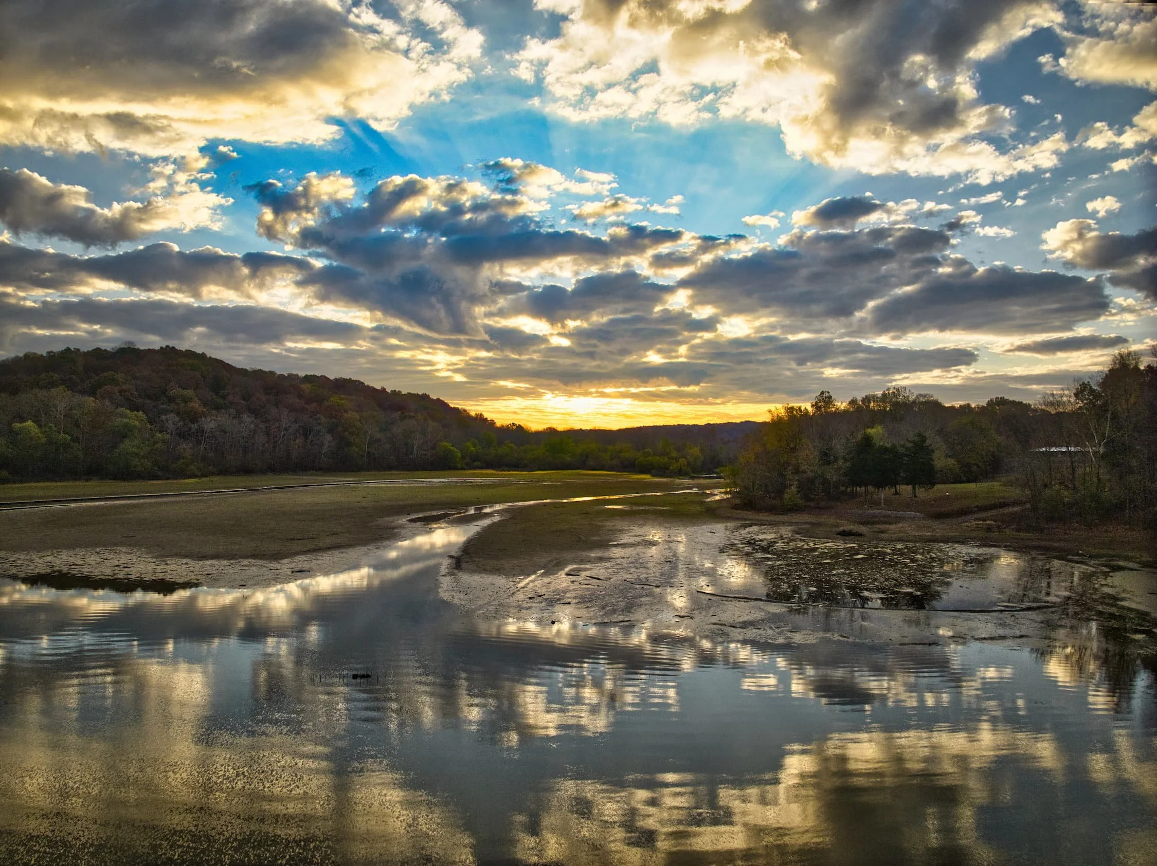 Lake Barkley, Blue Springs Bay, Cadiz, Kentucky.jpg