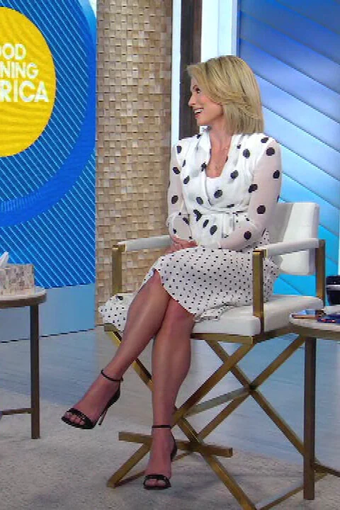 Amy Robach (4/17/2020)