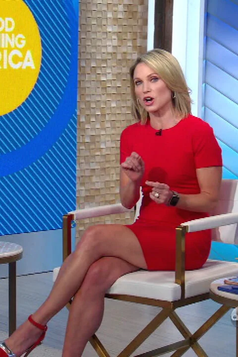 Amy Robach (4/30/2020)