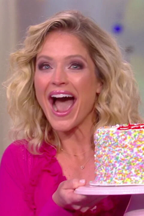 Sara Haines (9/18/2020)