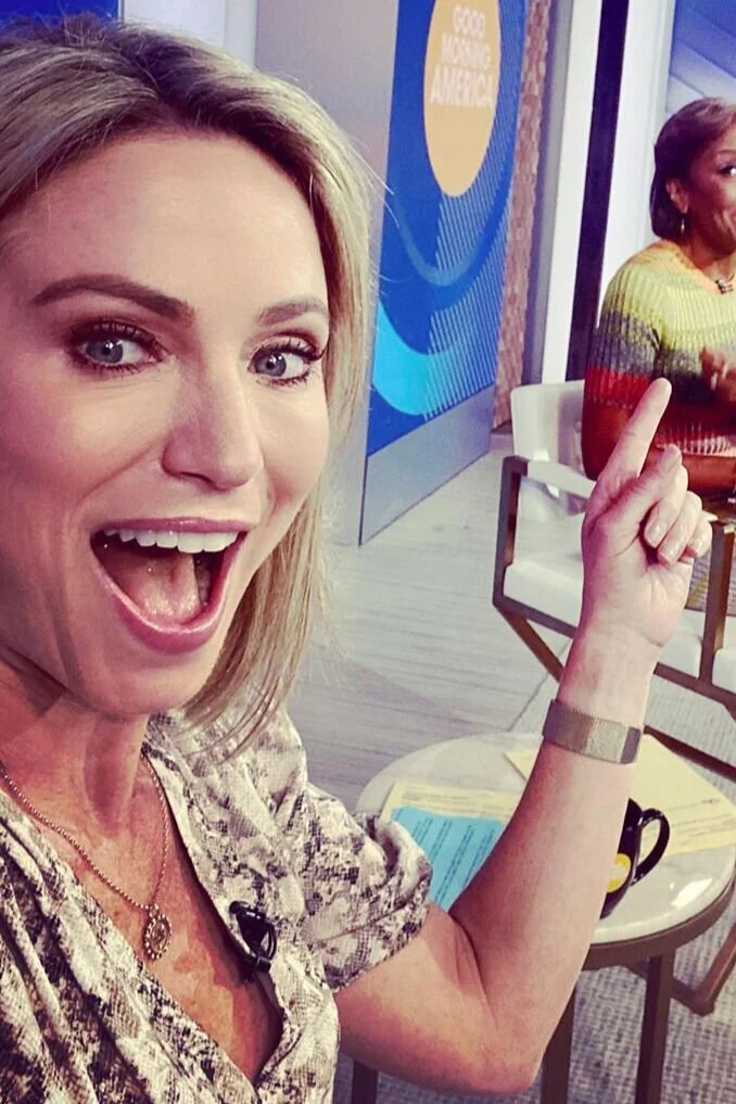 Amy Robach (9/28/2020)