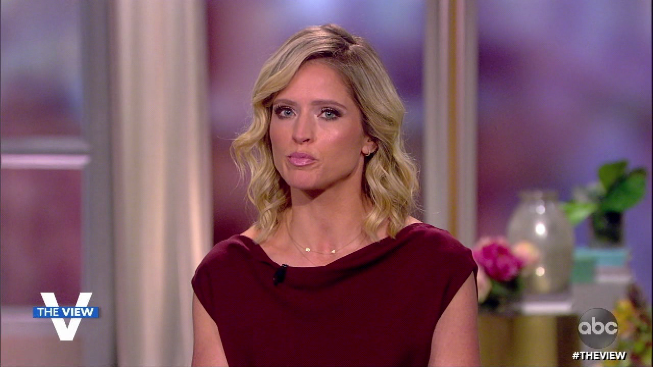 The View S24E19 2020-10-02-1100 (10).png