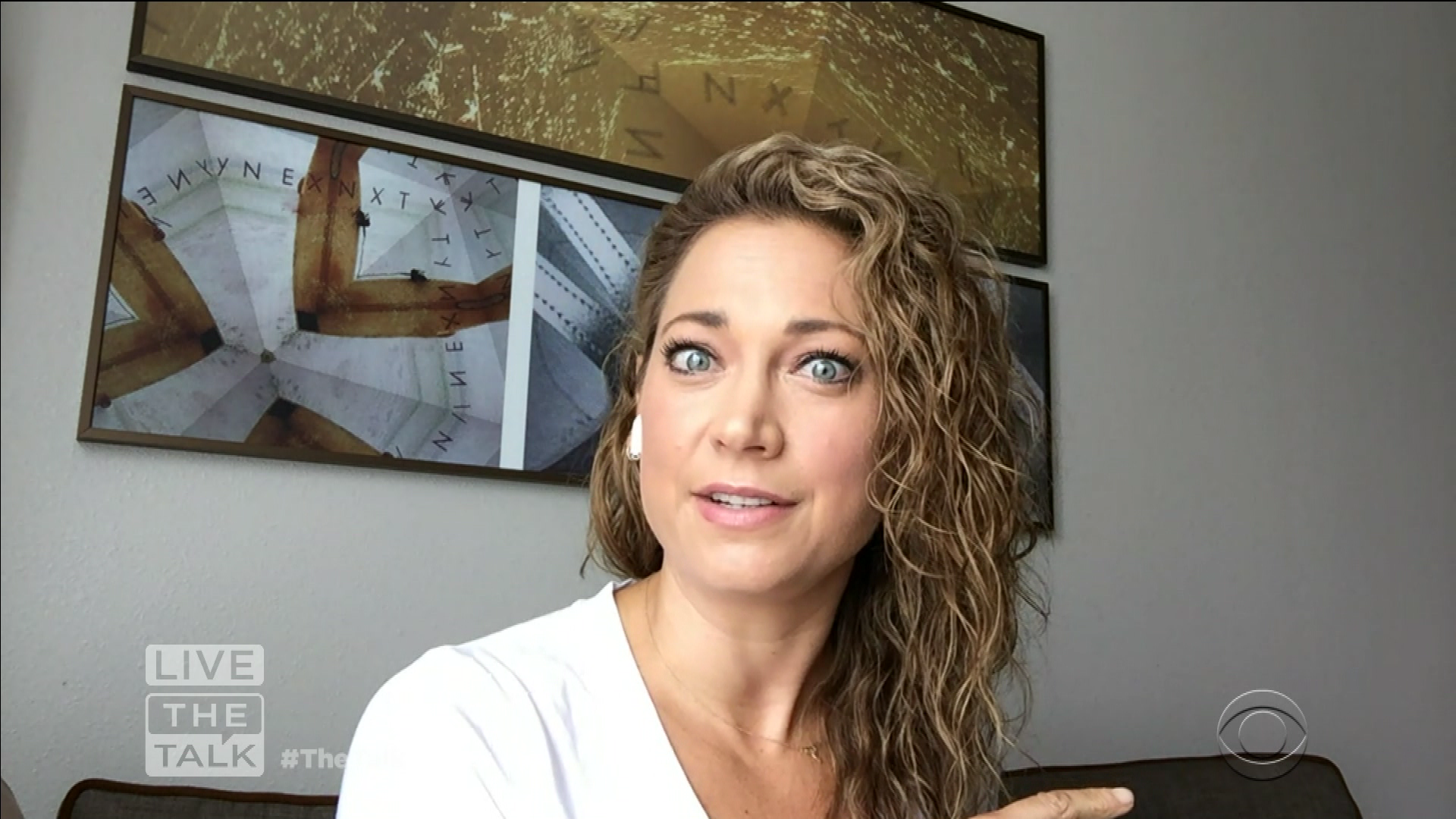 The Talk S11E14 2020-10-08-1400 (08).png