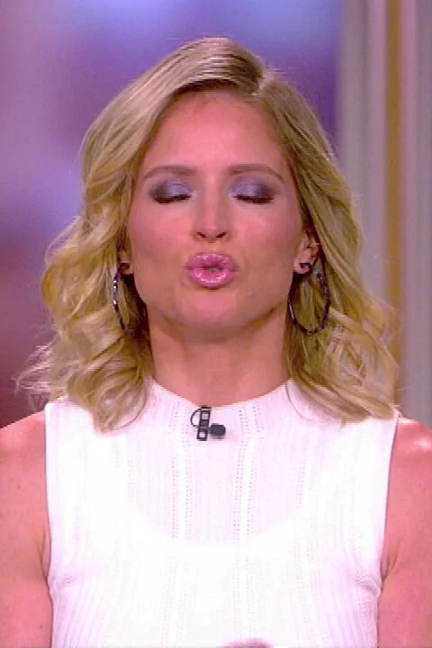 Sara Haines (10/15/2020)