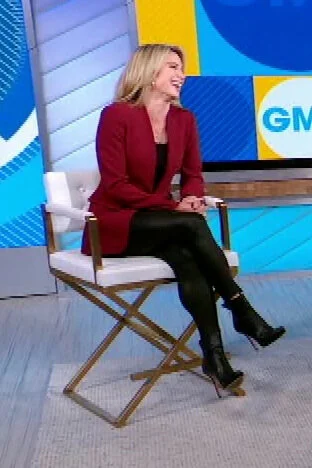 Amy Robach (10/19/2020)